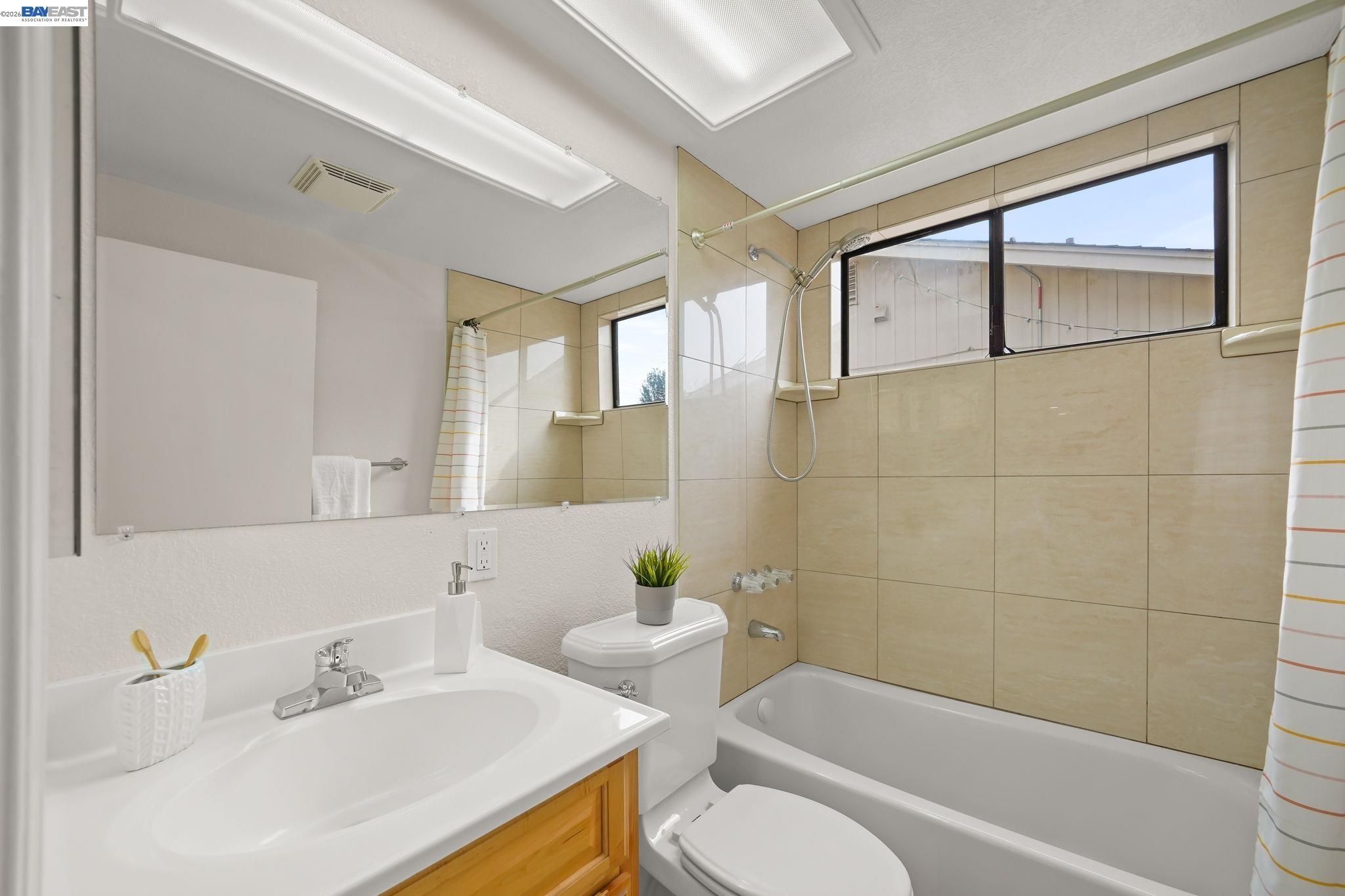 Detail Gallery Image 28 of 35 For 4369 Amador Rd, Fremont,  CA 94538 - 4 Beds | 2 Baths