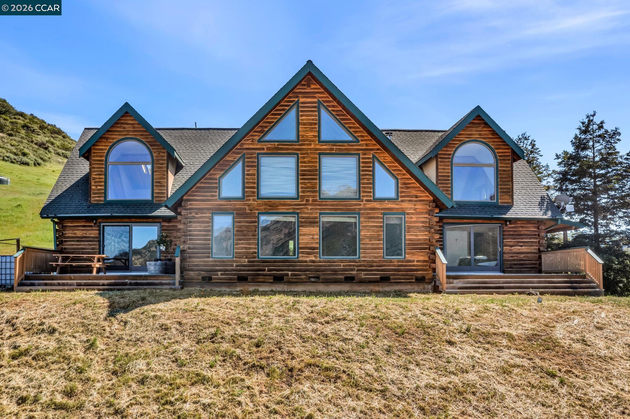 Detail Gallery Image 3 of 59 For 530 Leon Way, Clayton,  CA 94517 - 4 Beds | 3 Baths