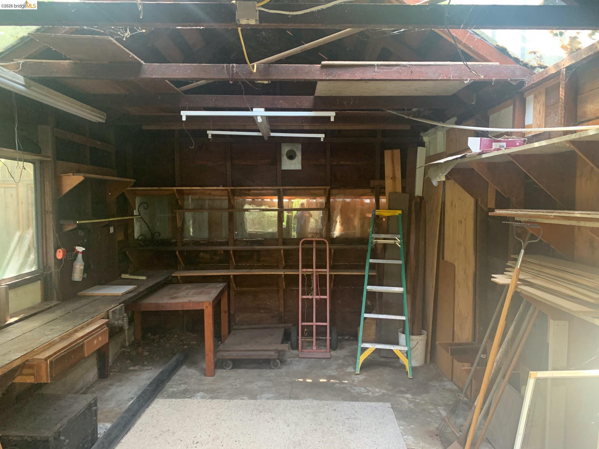 Detail Gallery Image 5 of 22 For 2800 Prince St, Berkeley,  CA 94705 - 4 Beds | 1/1 Baths