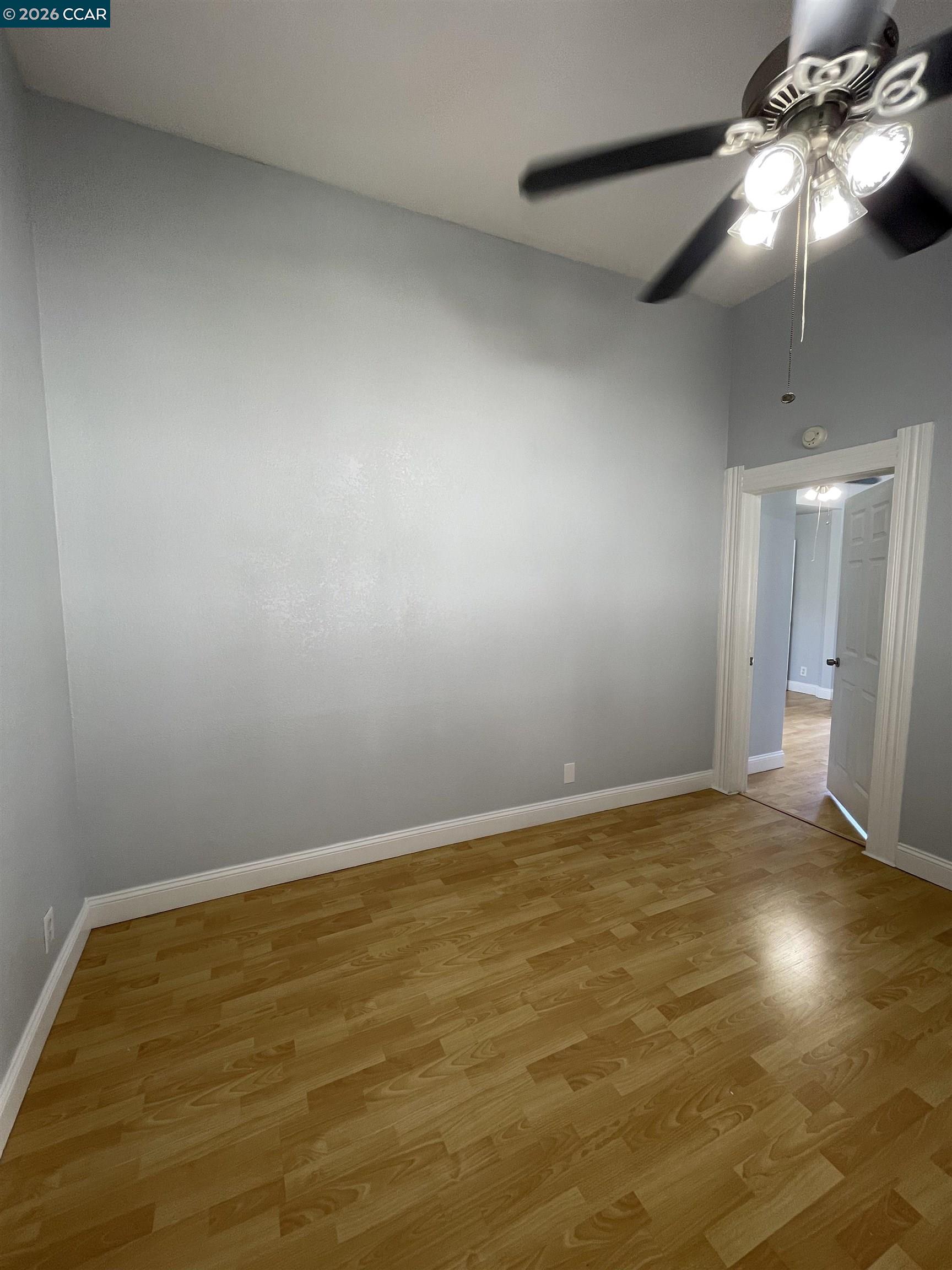 Detail Gallery Image 13 of 22 For 1705 Linden St #2,  Oakland,  CA 94607 - 1 Beds | 1 Baths