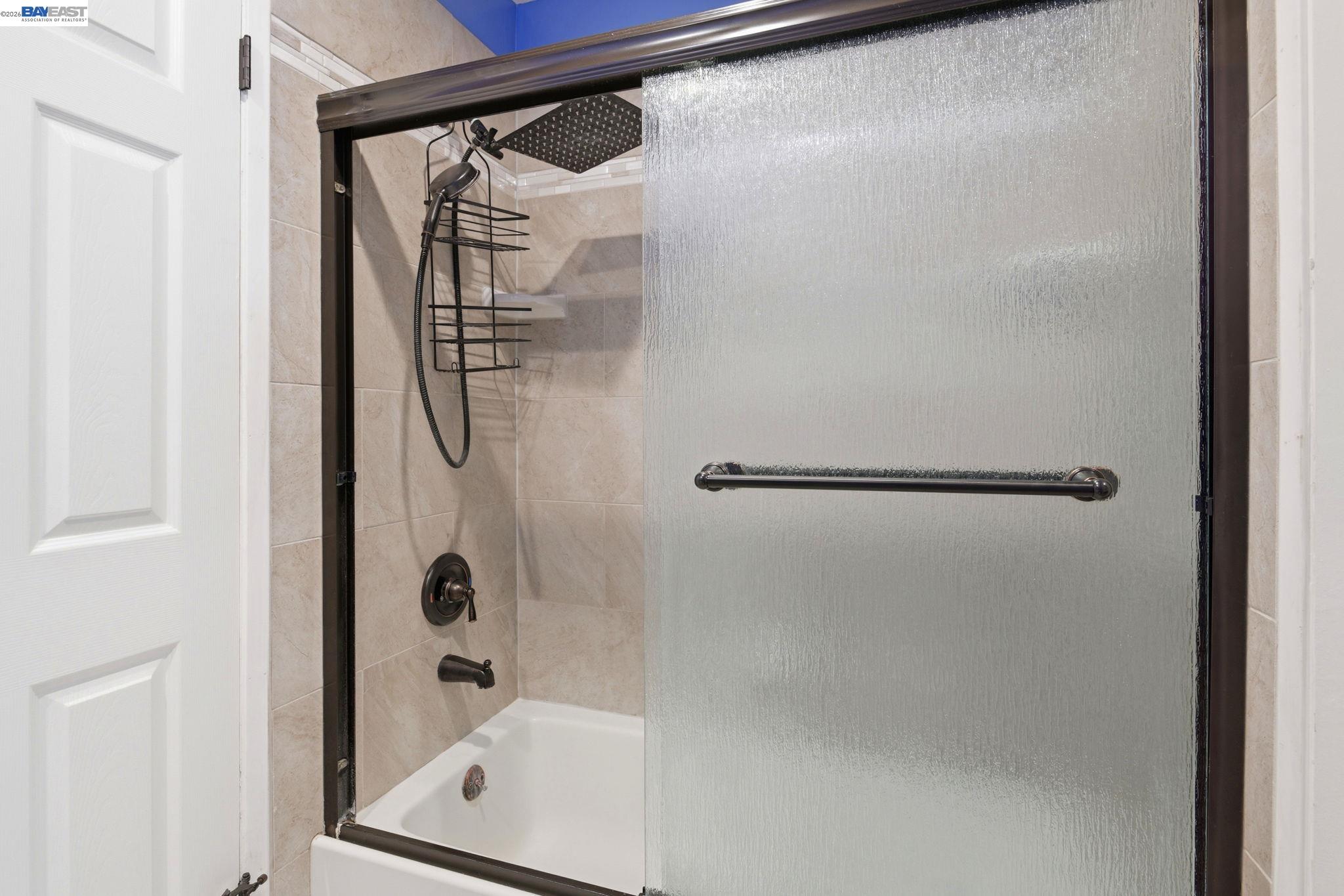 Photo #30: 41128236 Listing: Photo #30