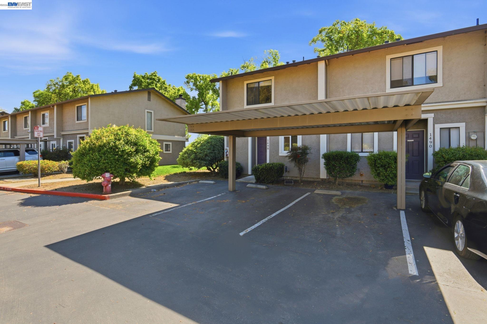 Photo #4: 41128236 Listing: Photo #4