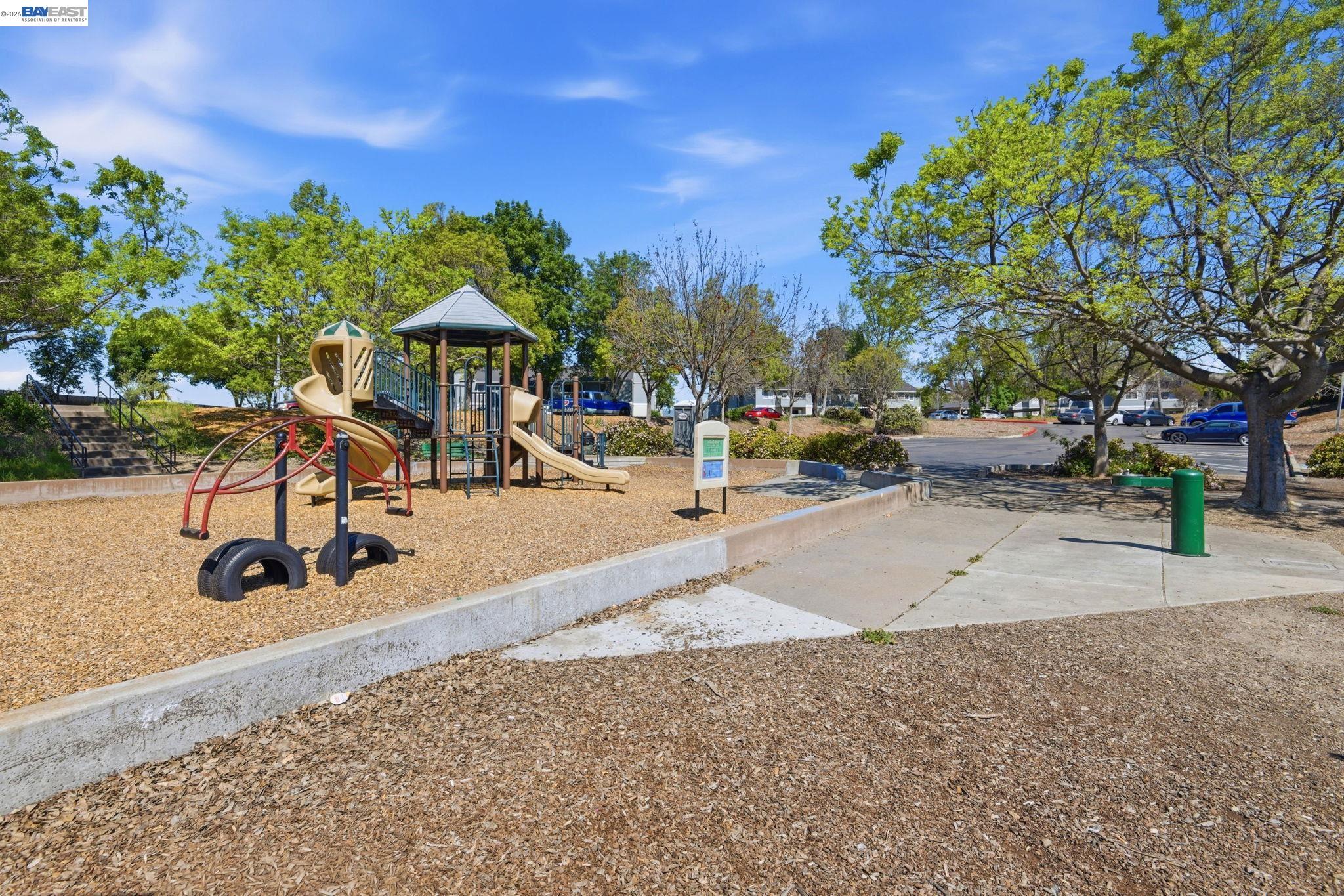 Photo #41: 41128236 Listing: Photo #41