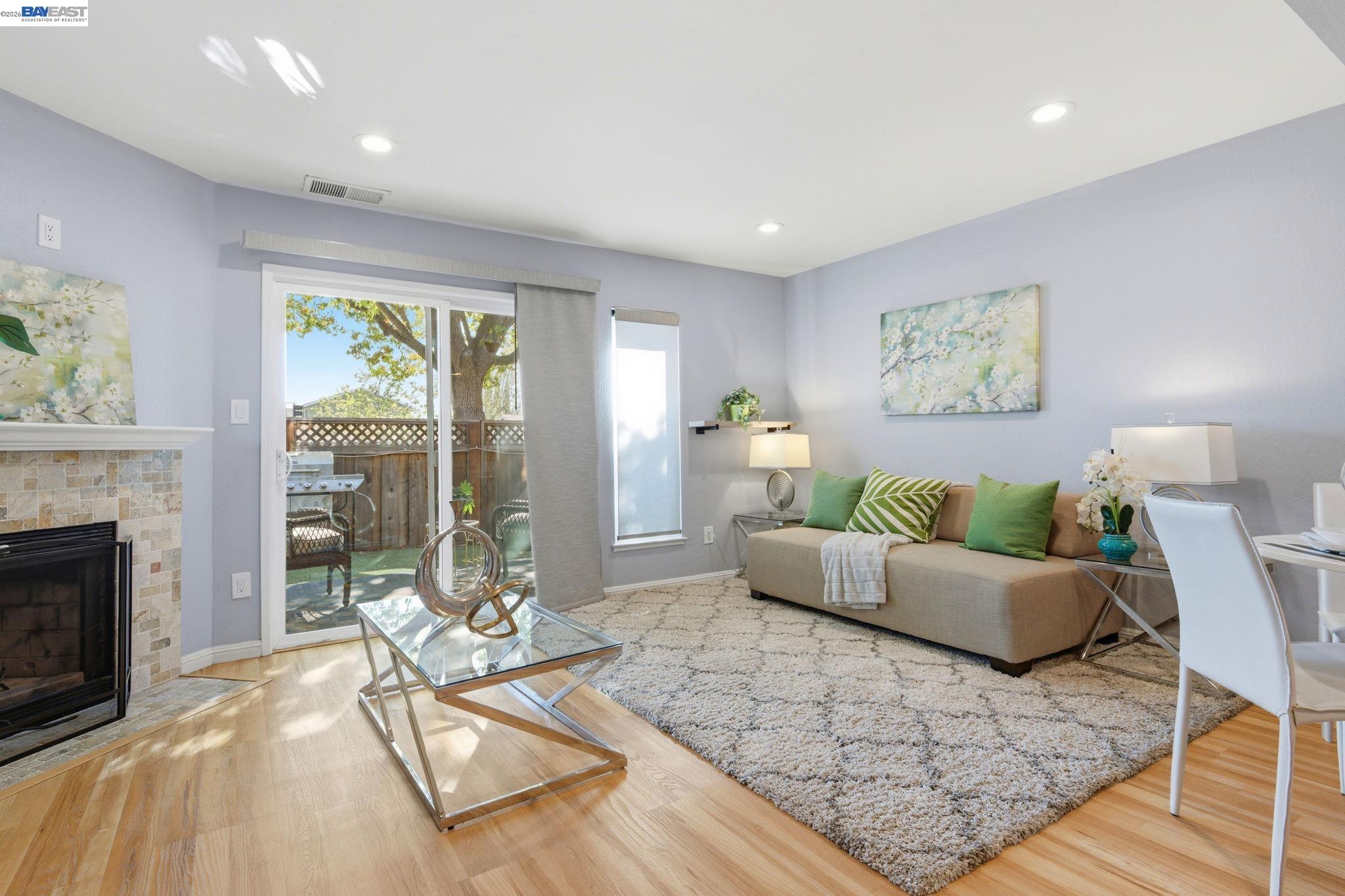 Photo #7: 41128236 Listing: Photo #7