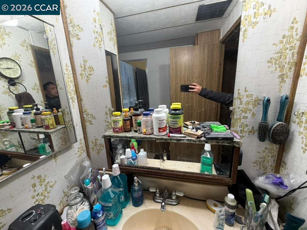 Detail Gallery Image 15 of 21 For 28227 Murcia St, Hayward,  CA 94544 - 2 Beds | 1 Baths