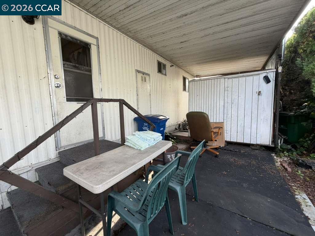 Detail Gallery Image 8 of 21 For 28227 Murcia St, Hayward,  CA 94544 - 2 Beds | 1 Baths