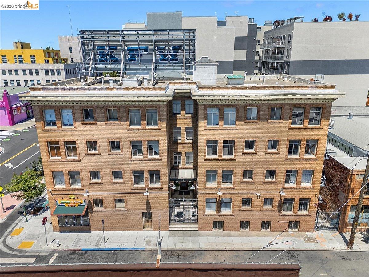 Photo #3: 41128239 Listing: Photo #3