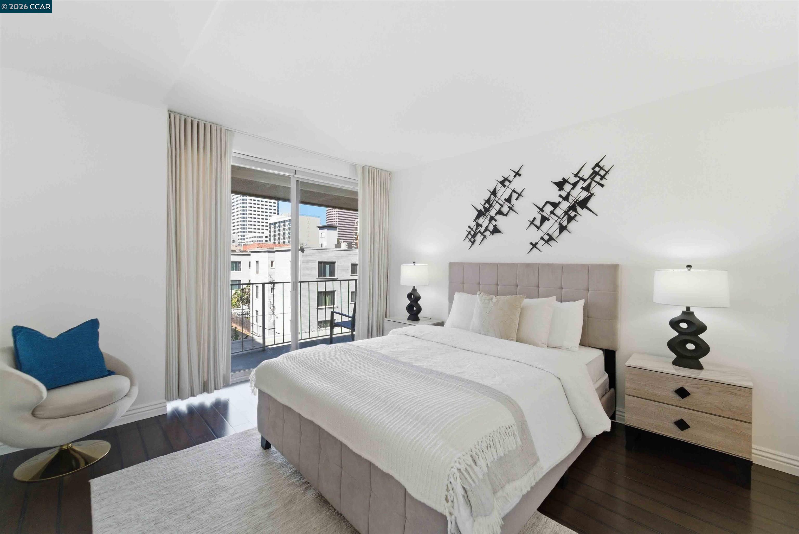 Detail Gallery Image 18 of 33 For 1555 Lakeside Dr. #50,  Oakland,  CA 94612 - 2 Beds | 2 Baths