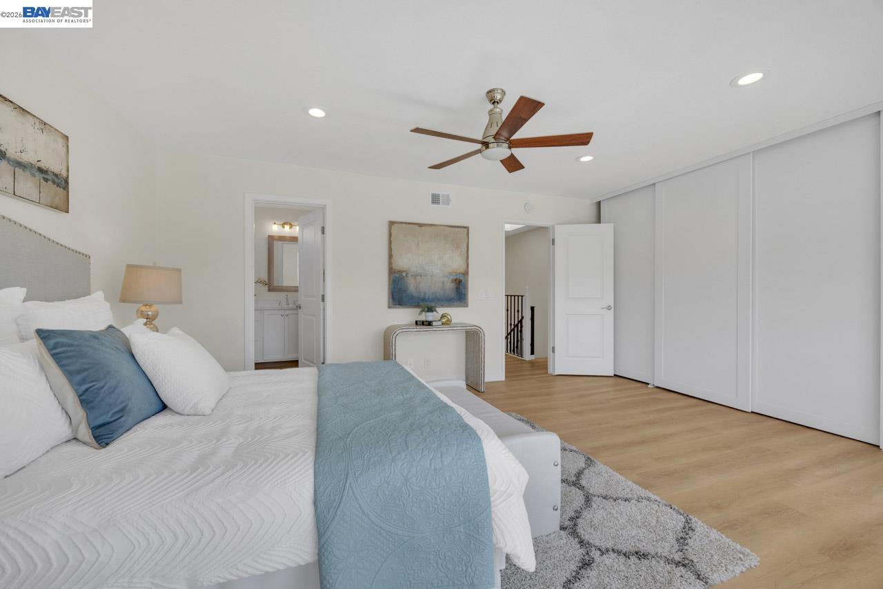 Detail Gallery Image 26 of 60 For 828 Columba Ln, Foster City,  CA 94404 - 3 Beds | 2/1 Baths