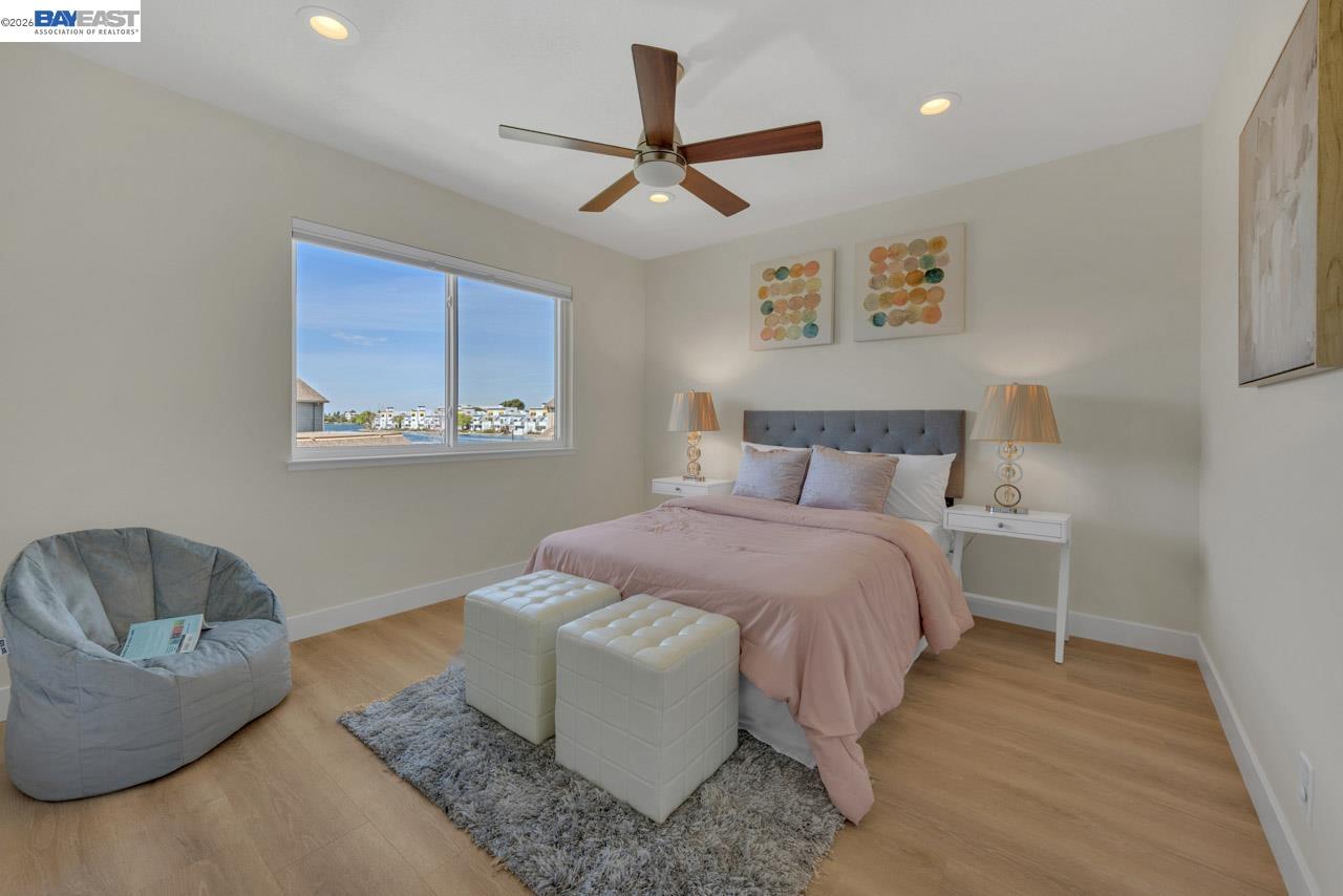 Detail Gallery Image 28 of 60 For 828 Columba Ln, Foster City,  CA 94404 - 3 Beds | 2/1 Baths