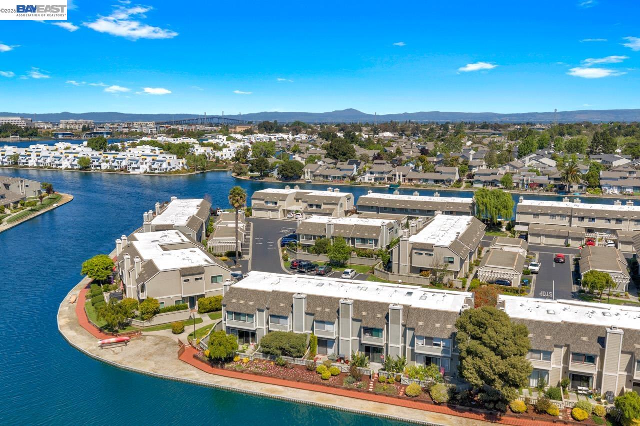 Detail Gallery Image 47 of 60 For 828 Columba Ln, Foster City,  CA 94404 - 3 Beds | 2/1 Baths