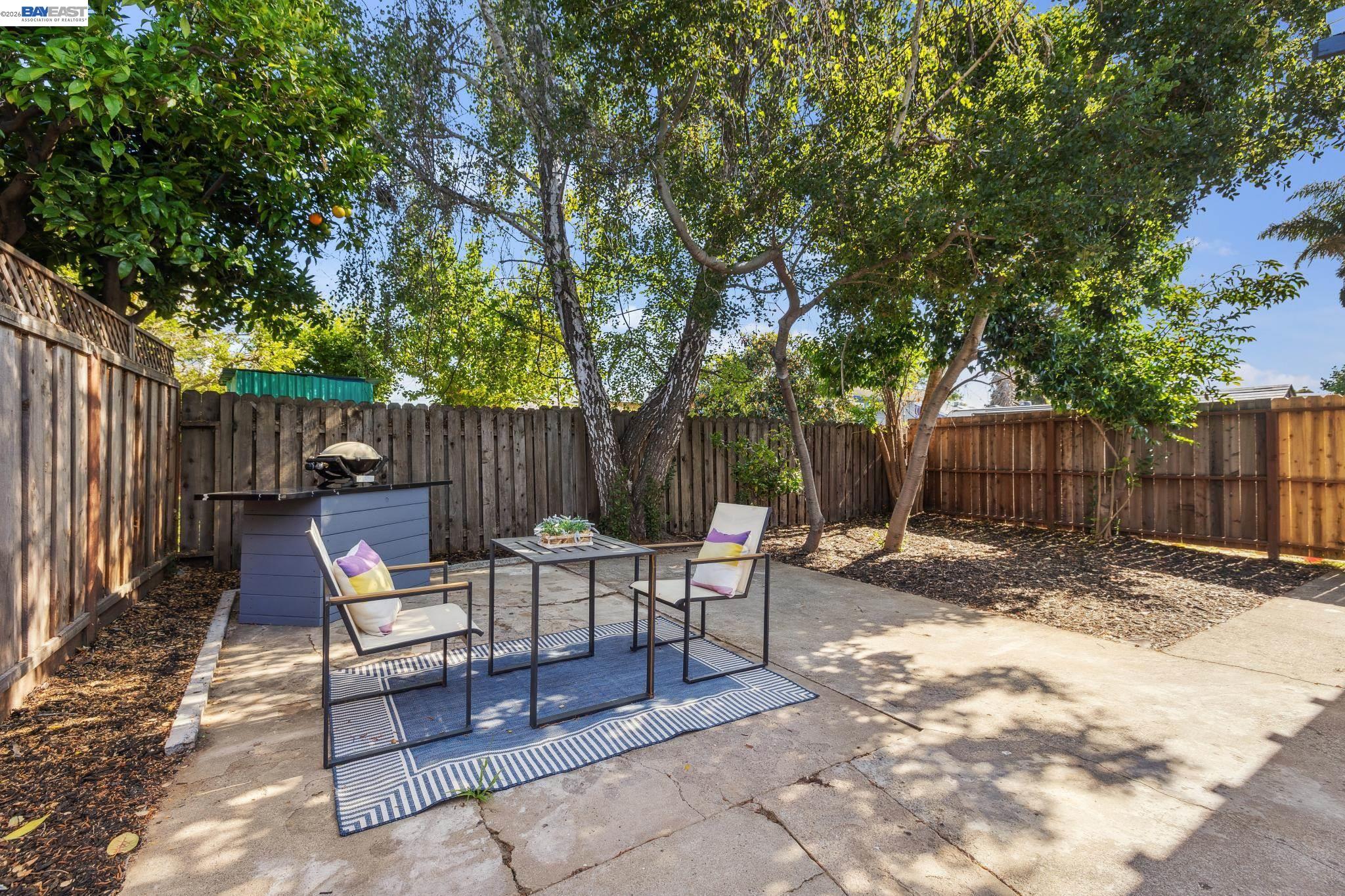 Detail Gallery Image 32 of 39 For 417 Lincoln Ave, Alameda,  CA 94501 - 2 Beds | 1 Baths