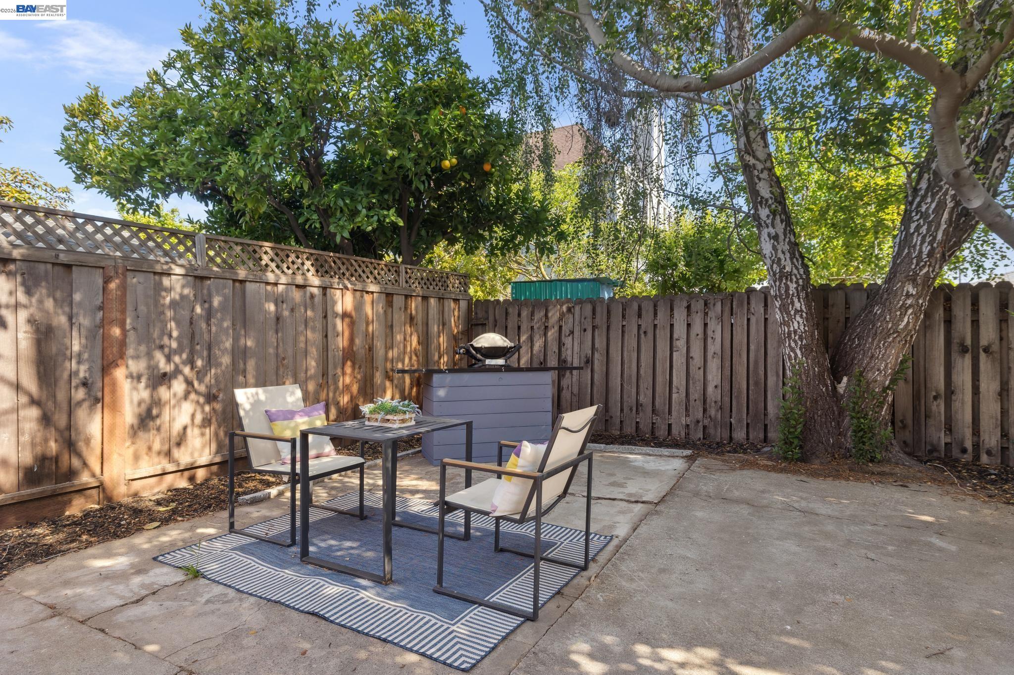 Detail Gallery Image 37 of 39 For 417 Lincoln Ave, Alameda,  CA 94501 - 2 Beds | 1 Baths