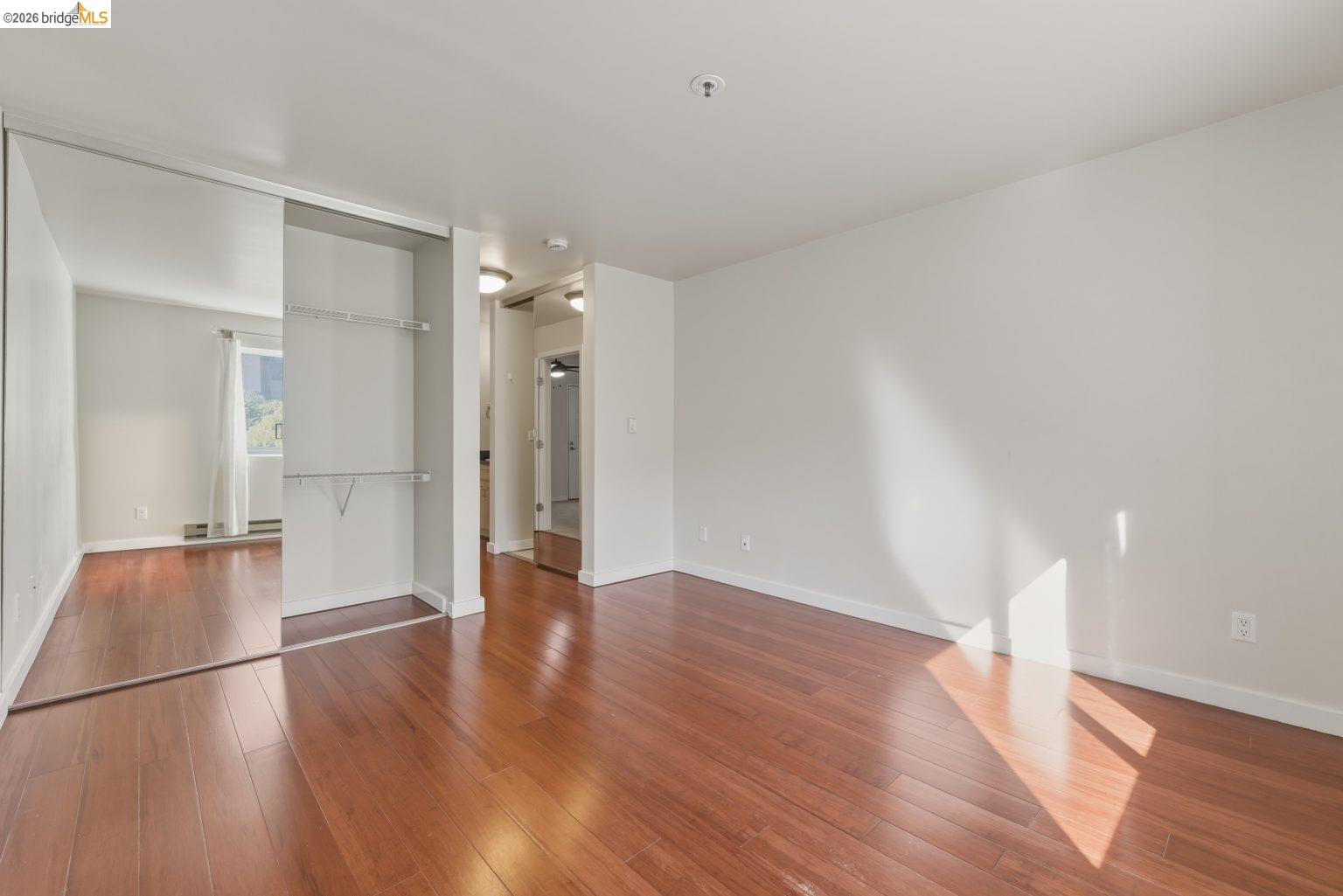 Photo #17: 41128252 Listing: Photo #17