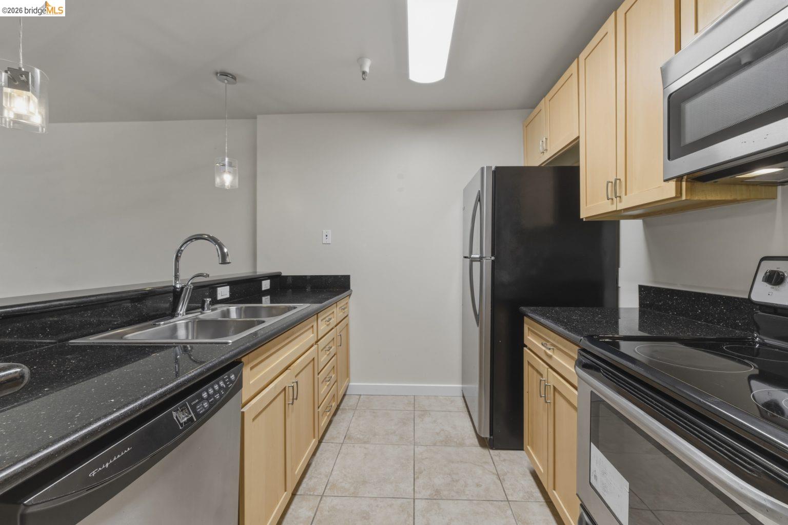 Photo #10: 41128252 Listing: Photo #10