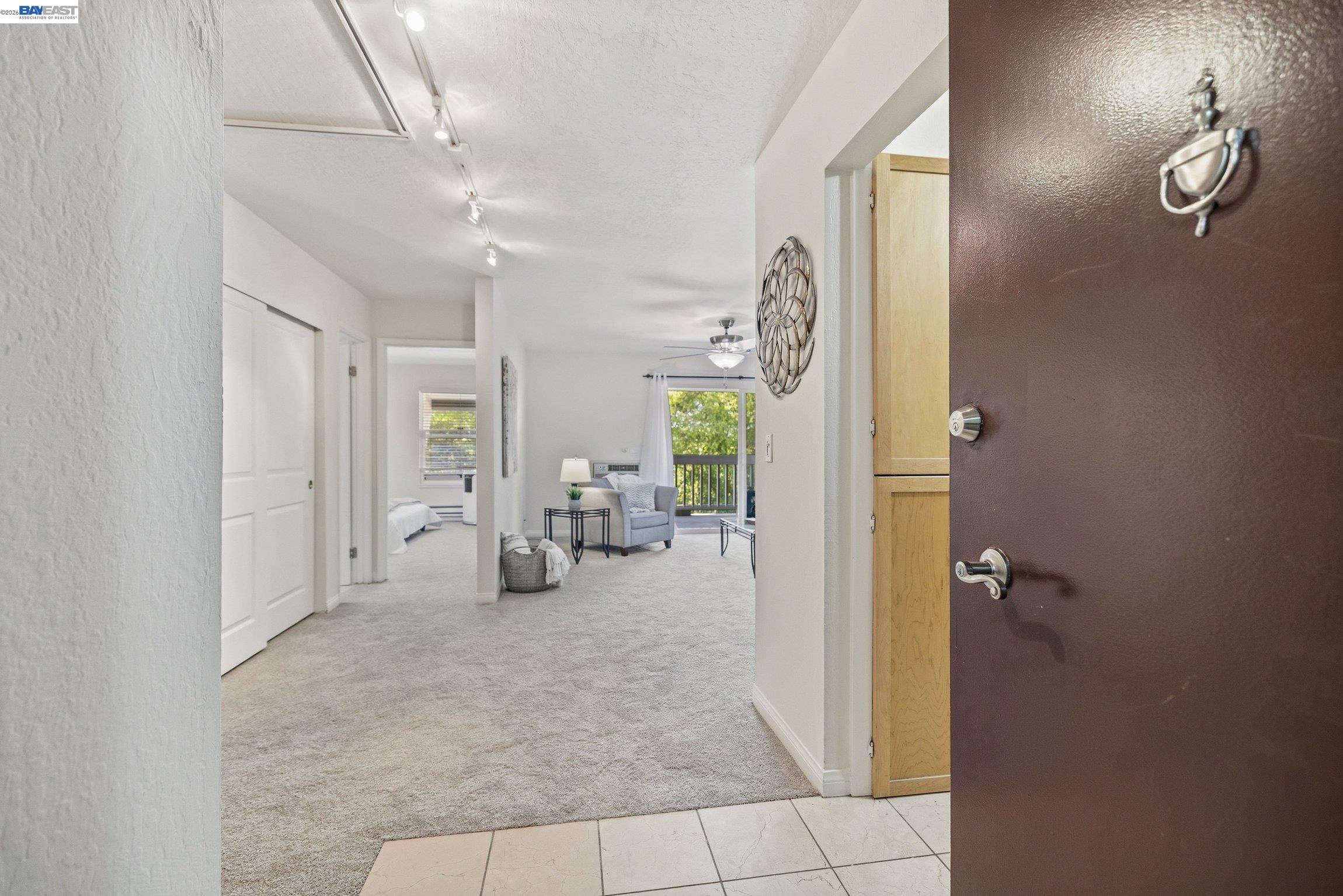 Photo #3: 41128254 Listing: Photo #3