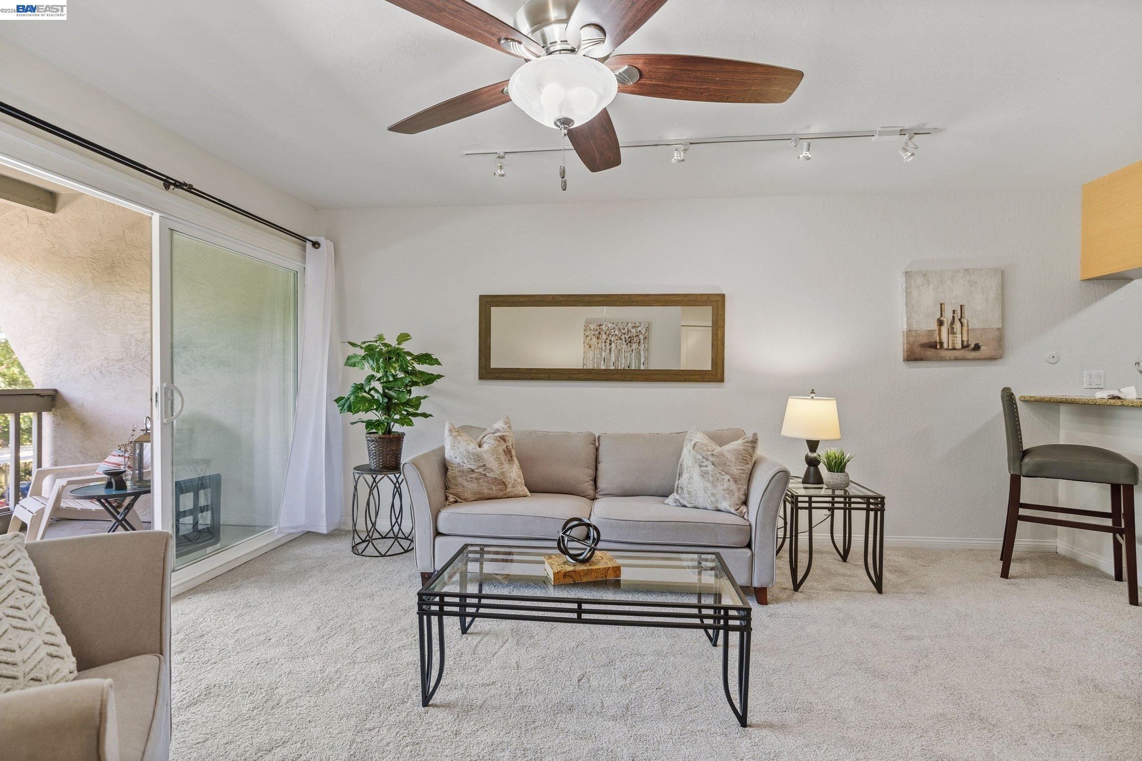 Photo #5: 41128254 Listing: Photo #5