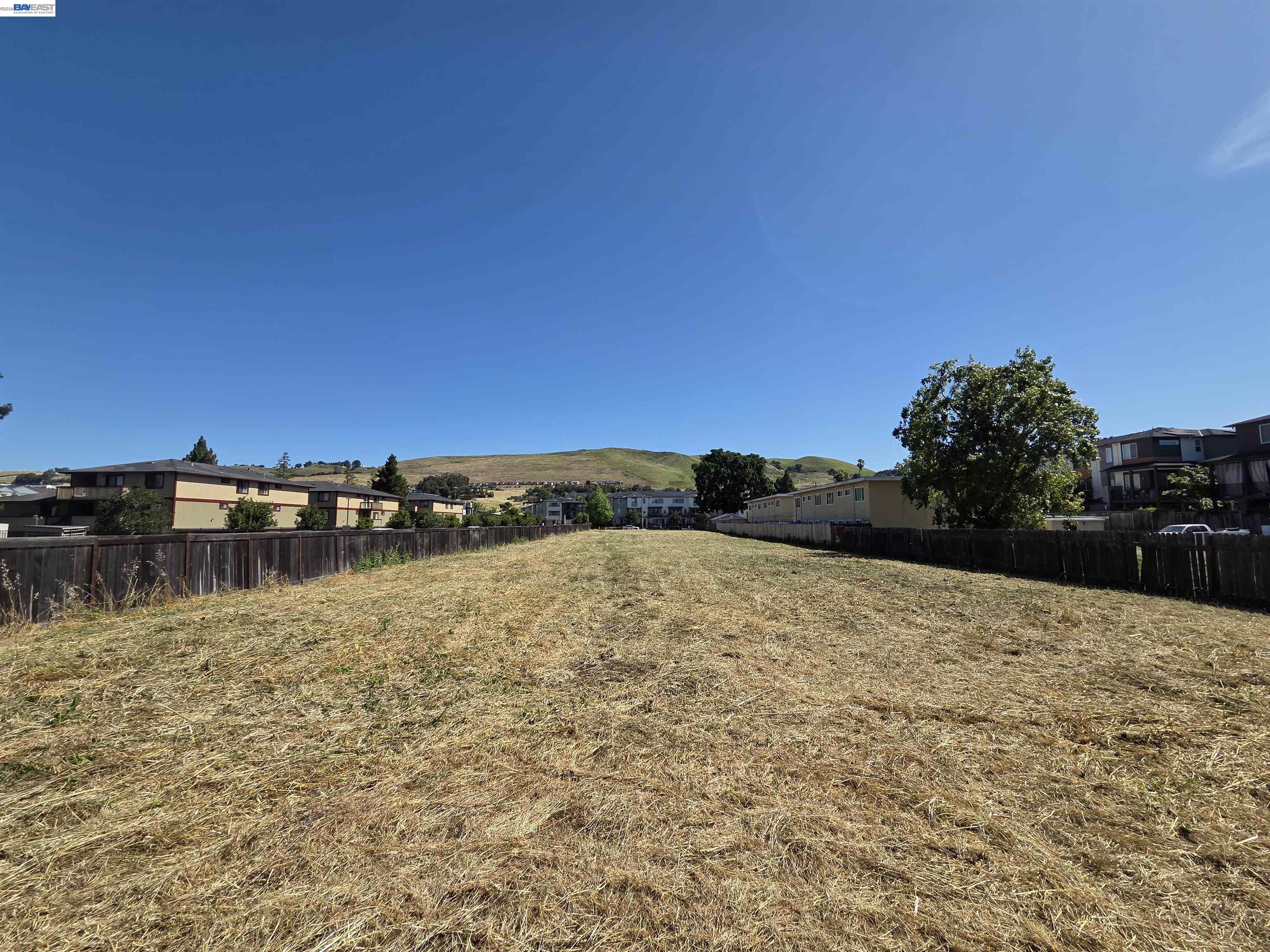 29495 Dixon St, Hayward CA 94544 — photo 6