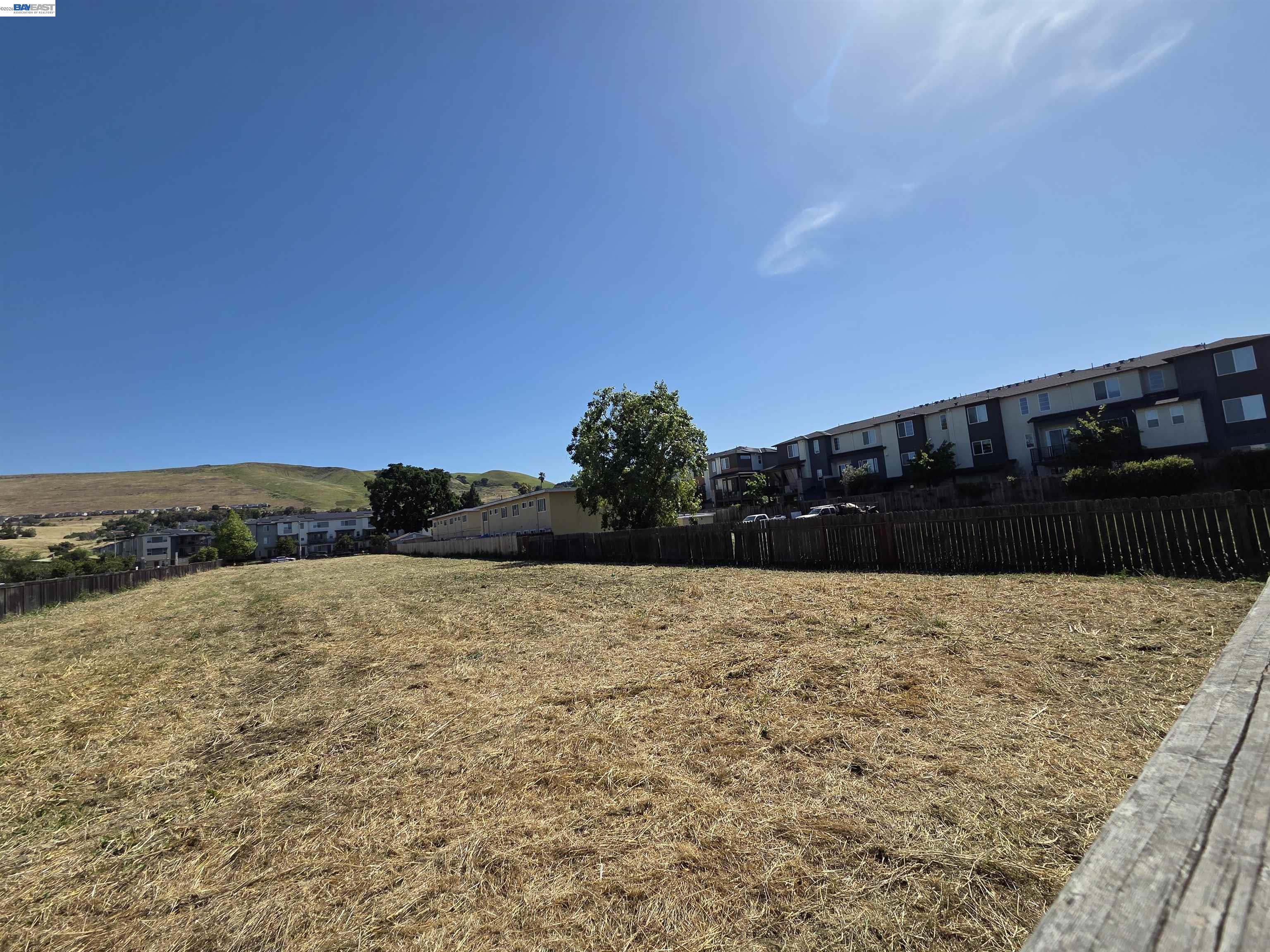 29495 Dixon St, Hayward CA 94544 — photo 9