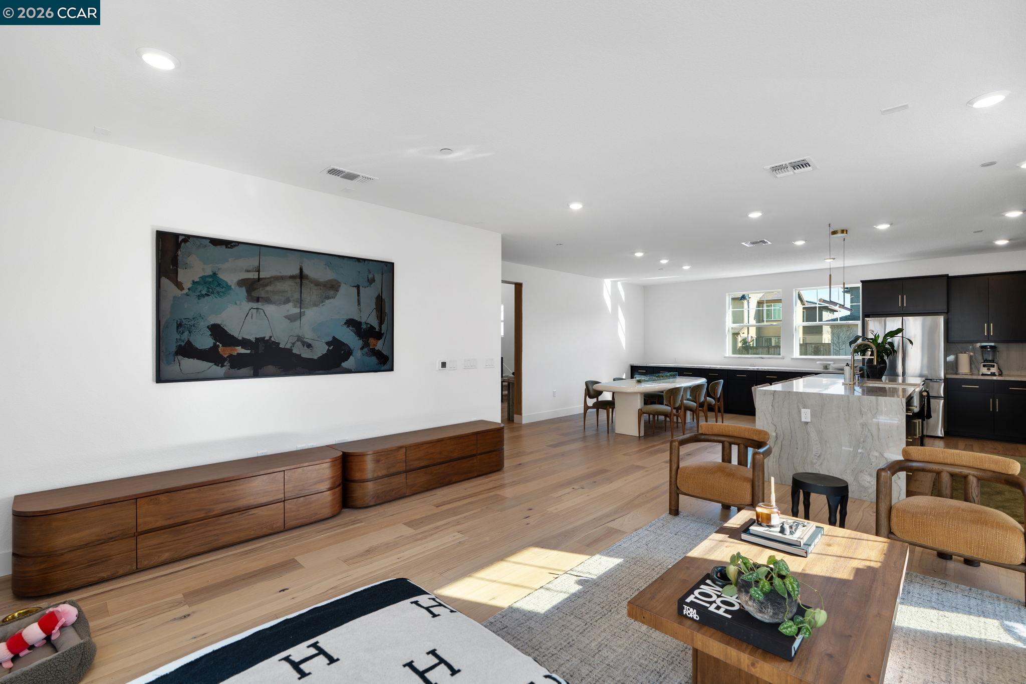 Detail Gallery Image 15 of 58 For 2529 Lake Club Drive, Fairfield,  CA 94533 - 4 Beds | 3/1 Baths