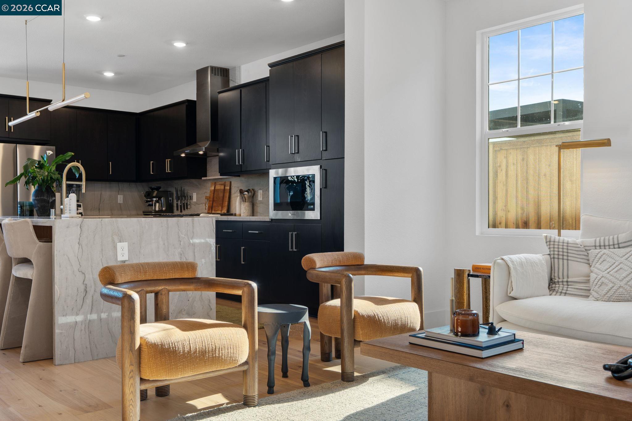 Detail Gallery Image 16 of 58 For 2529 Lake Club Drive, Fairfield,  CA 94533 - 4 Beds | 3/1 Baths