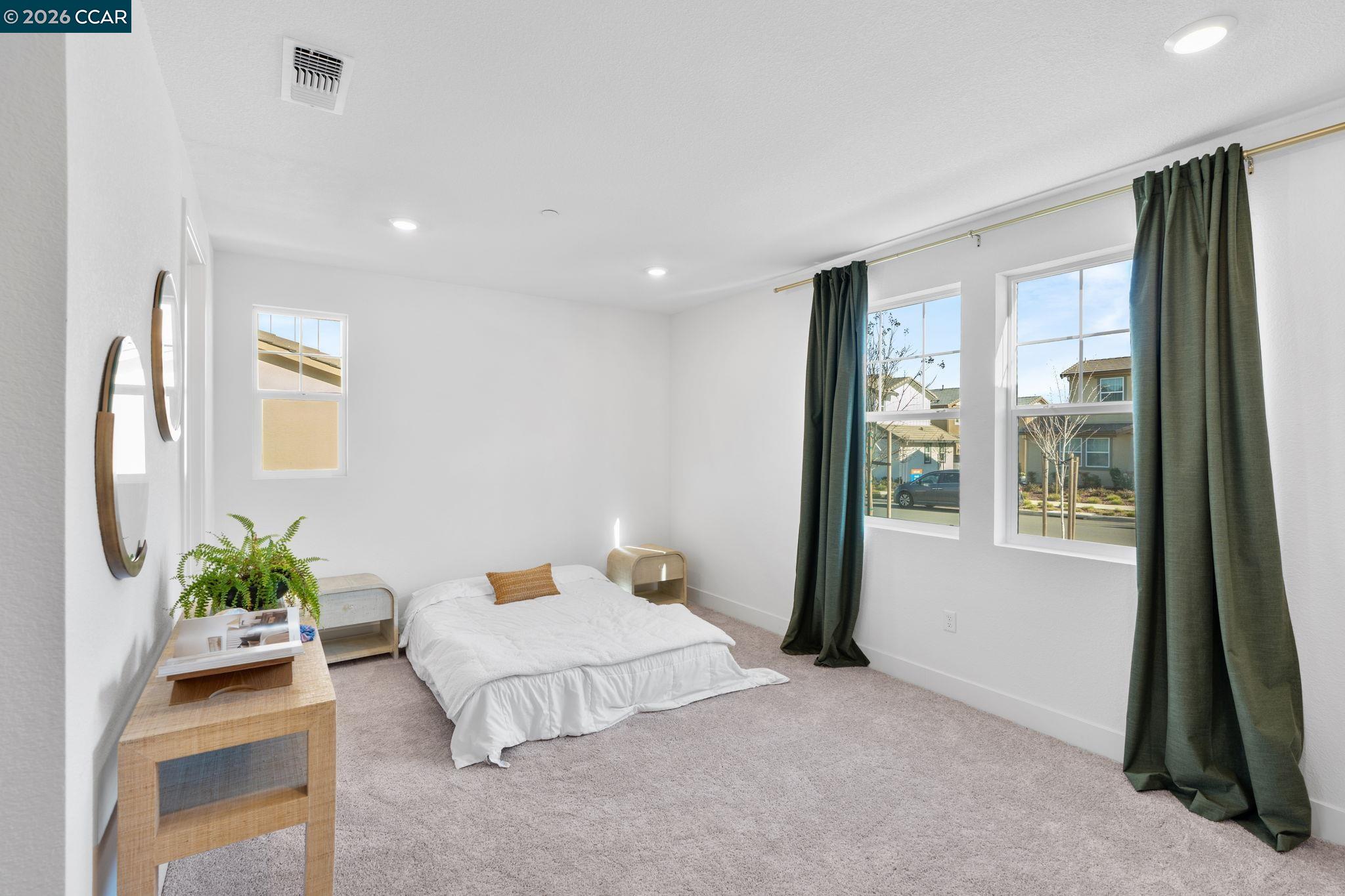 Detail Gallery Image 24 of 58 For 2529 Lake Club Drive, Fairfield,  CA 94533 - 4 Beds | 3/1 Baths