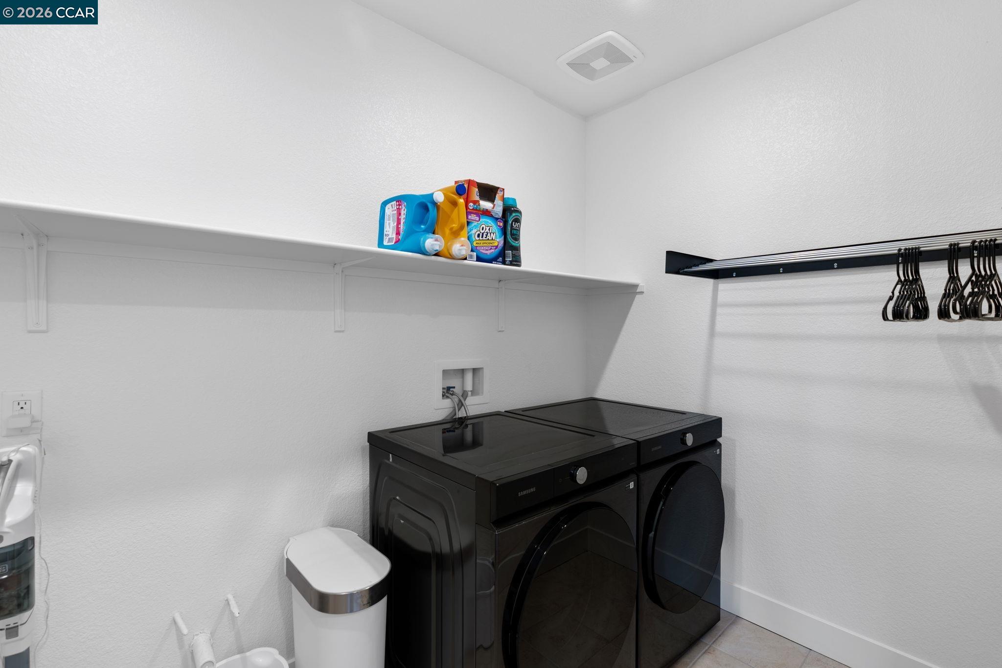 Detail Gallery Image 39 of 58 For 2529 Lake Club Drive, Fairfield,  CA 94533 - 4 Beds | 3/1 Baths