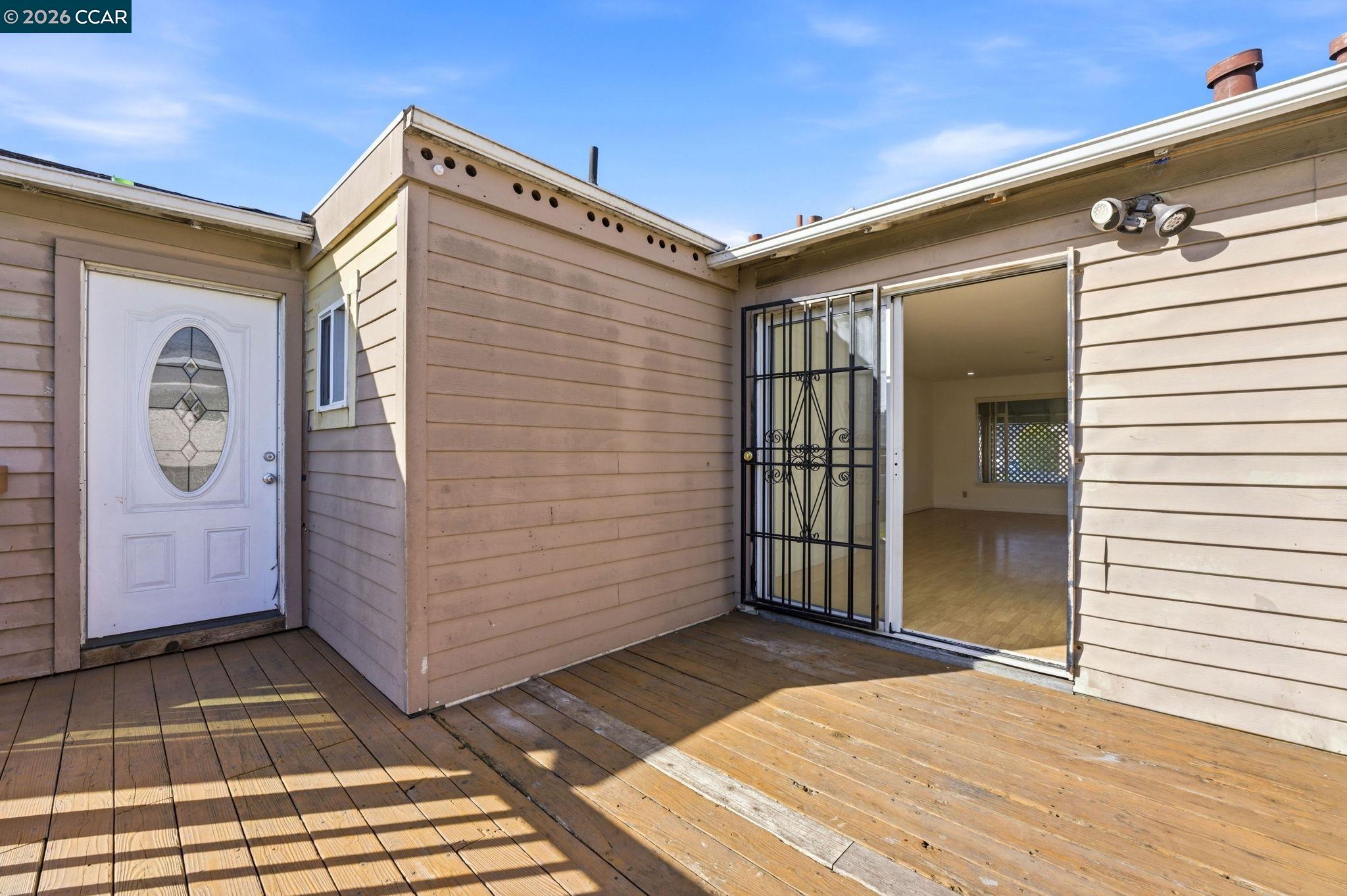 Detail Gallery Image 34 of 36 For 362 S 35th St, Richmond,  CA 94804 - 3 Beds | 2 Baths