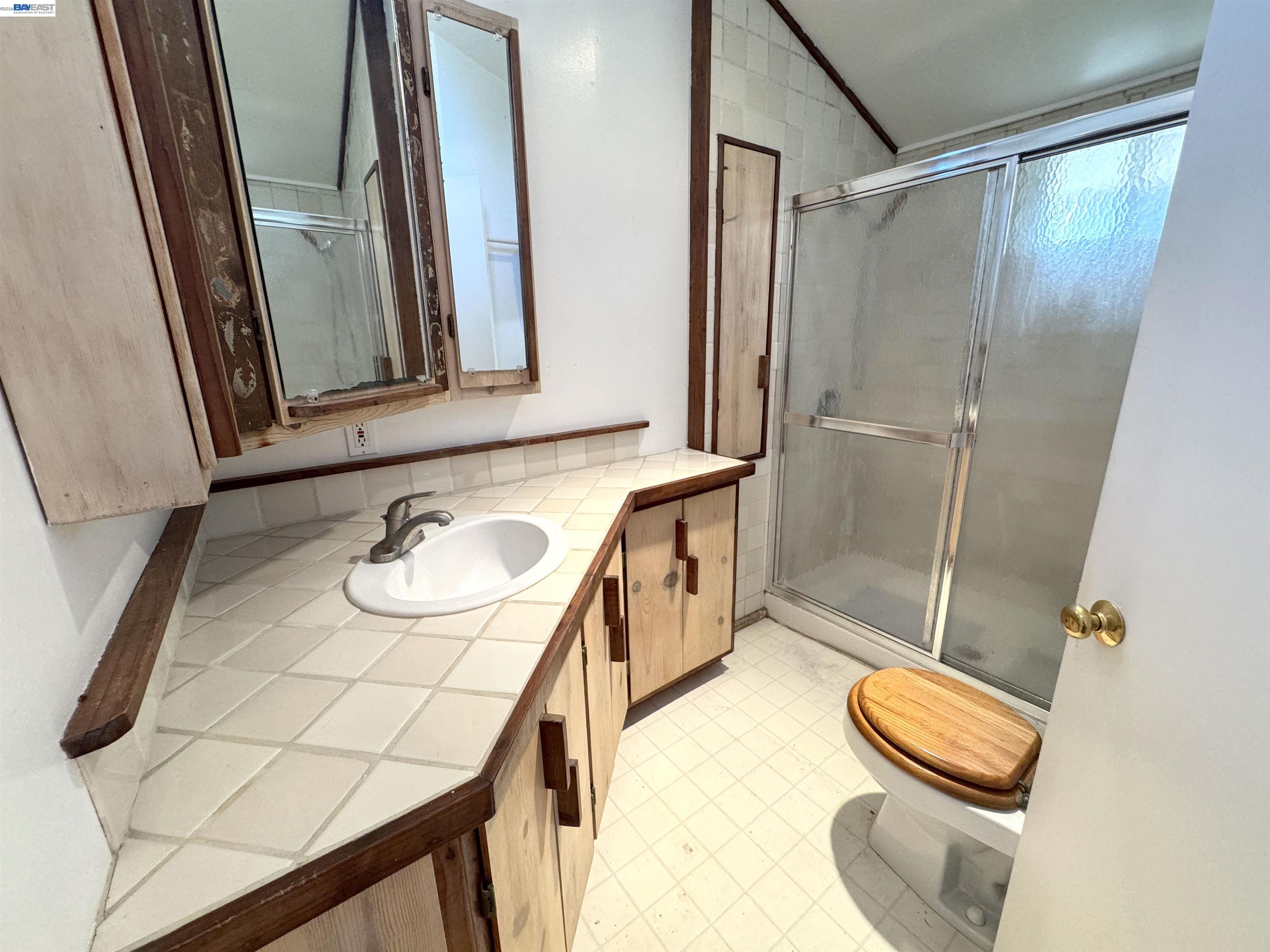 Detail Gallery Image 25 of 43 For 17121 Laurel Rd, Los Gatos,  CA 95033 - 4 Beds | 3 Baths