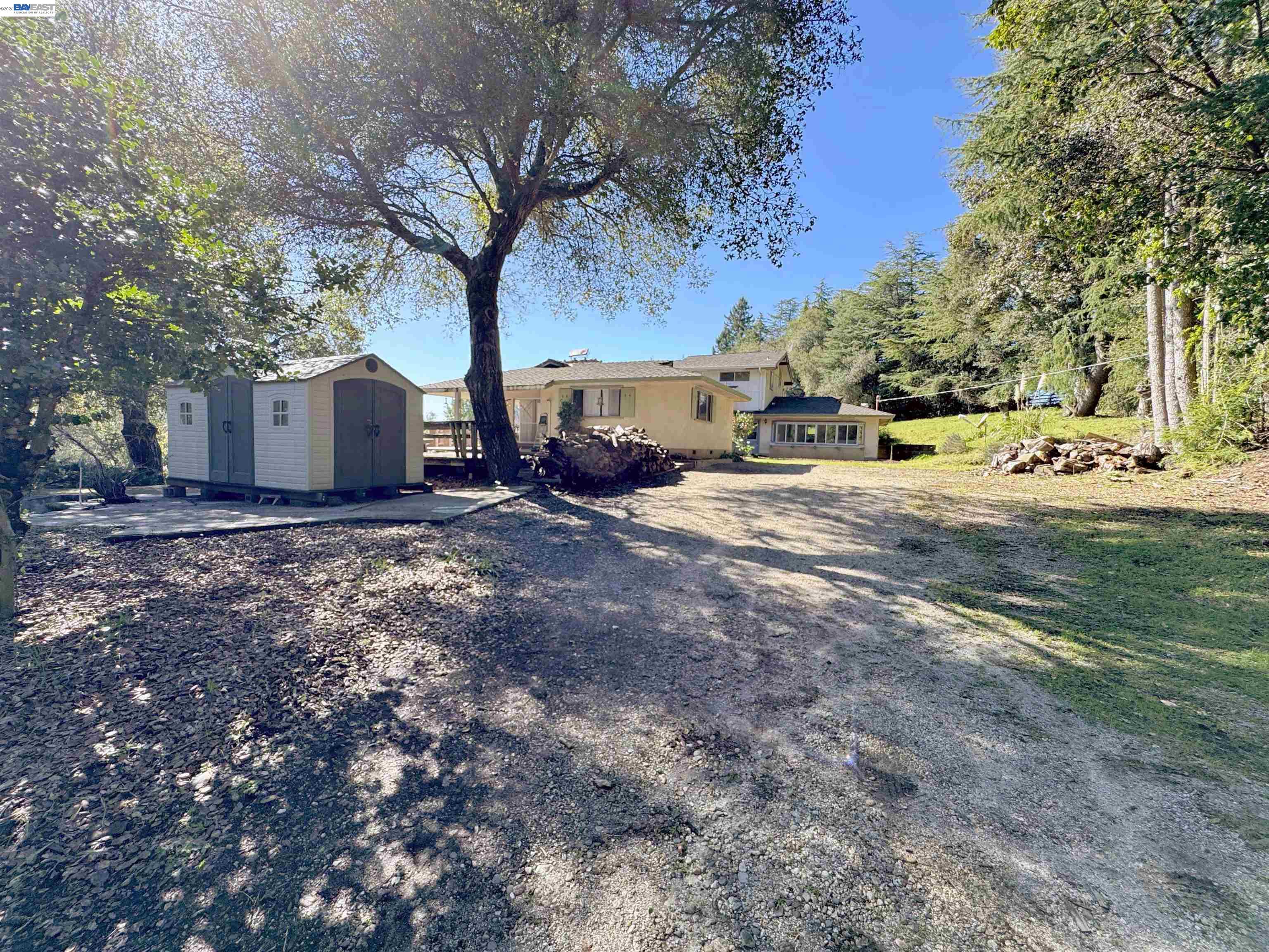 Detail Gallery Image 33 of 43 For 17121 Laurel Rd, Los Gatos,  CA 95033 - 4 Beds | 3 Baths