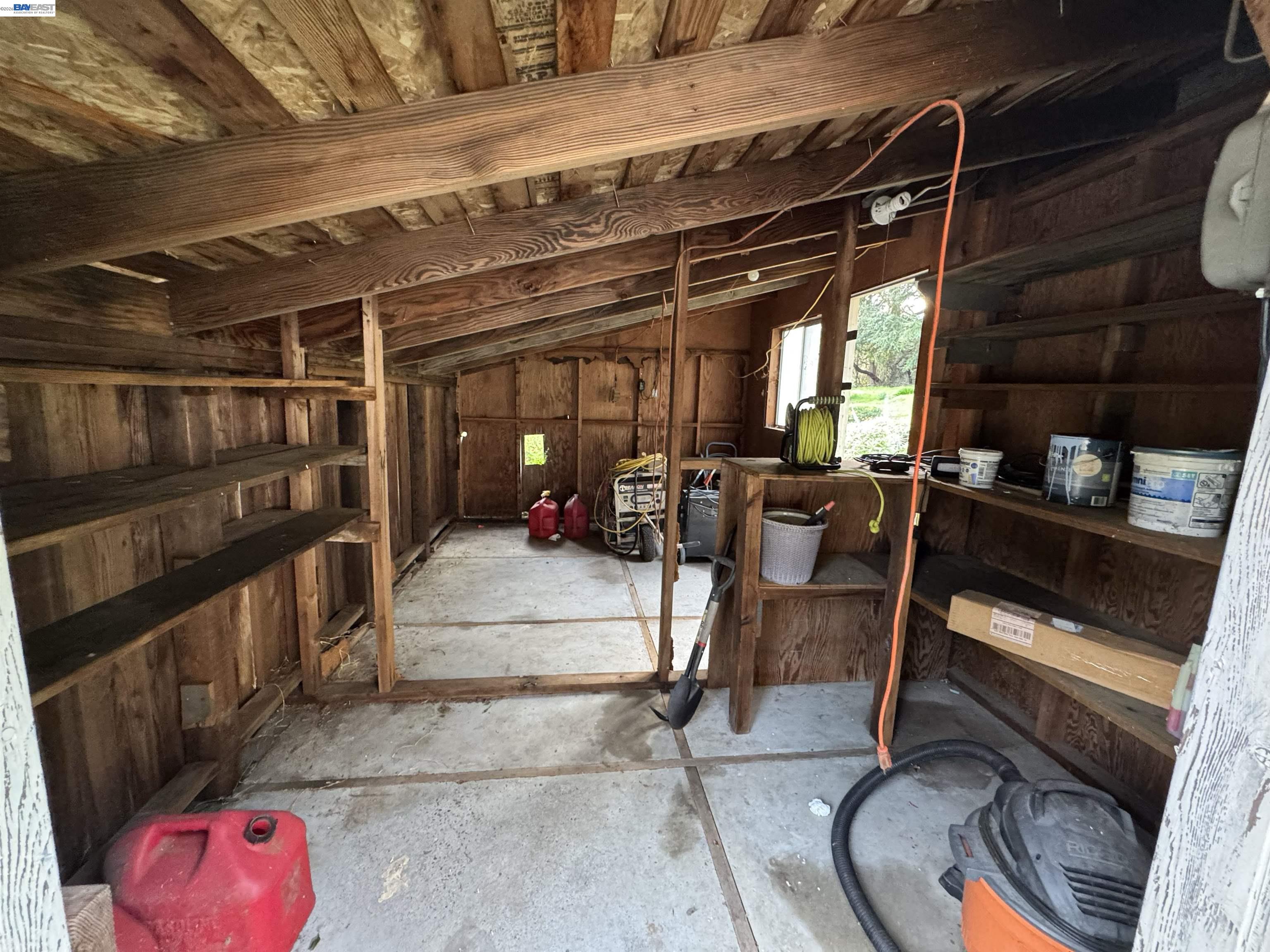 Detail Gallery Image 39 of 43 For 17121 Laurel Rd, Los Gatos,  CA 95033 - 4 Beds | 3 Baths