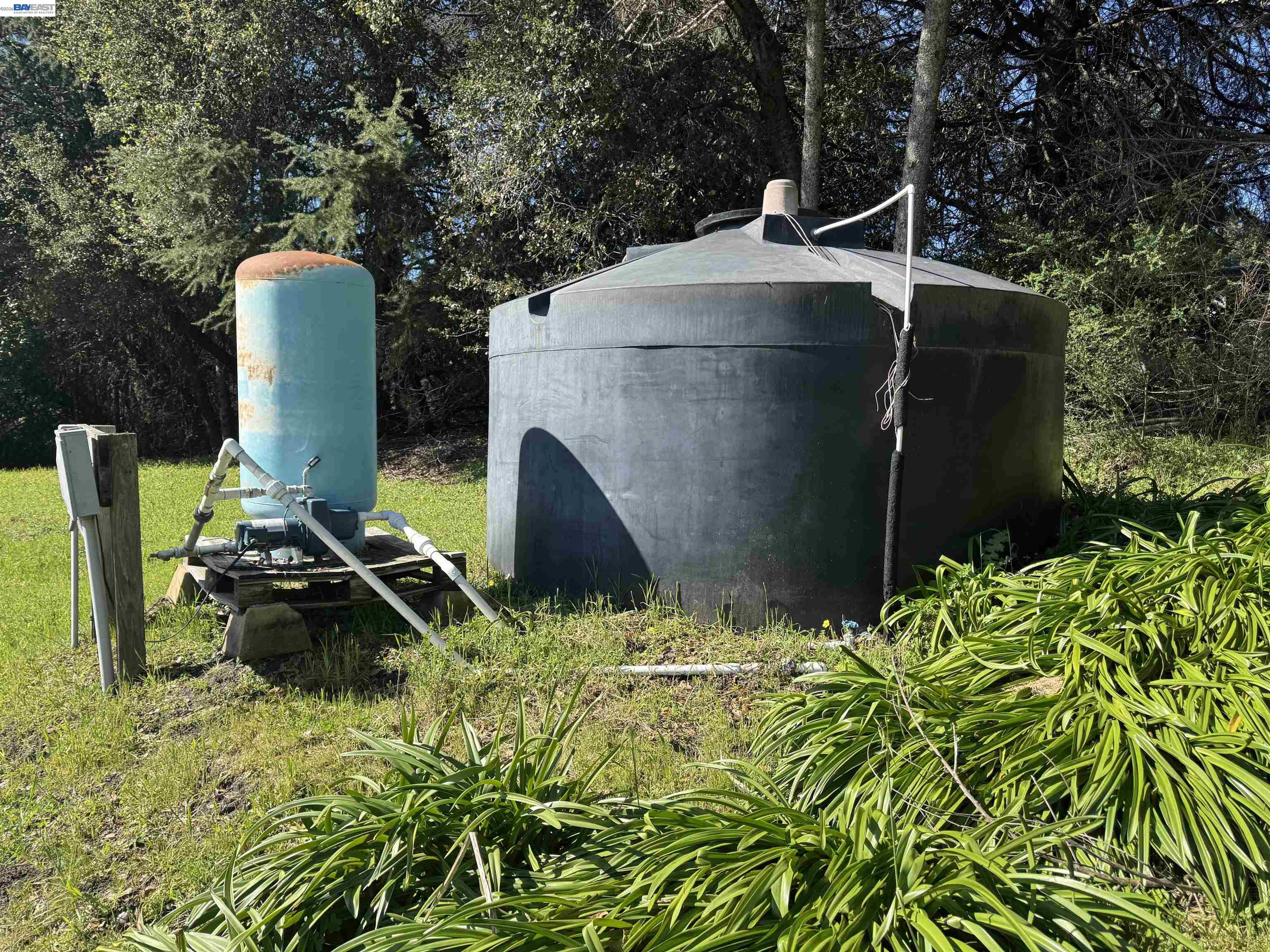 Detail Gallery Image 43 of 43 For 17121 Laurel Rd, Los Gatos,  CA 95033 - 4 Beds | 3 Baths