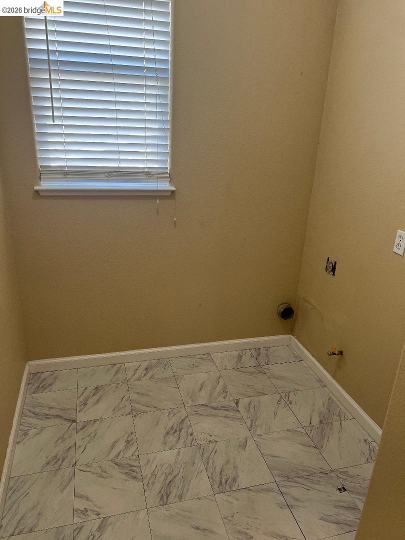 Detail Gallery Image 13 of 14 For 193 Kayla Pl, Brentwood,  CA 94513 - 4 Beds | 3 Baths