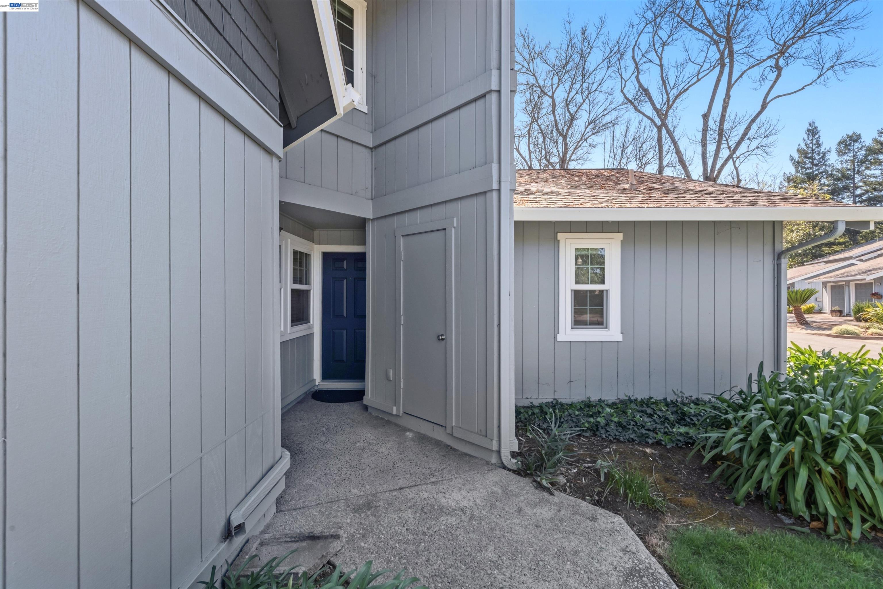 Photo #2: 41128271 Listing: Photo #2