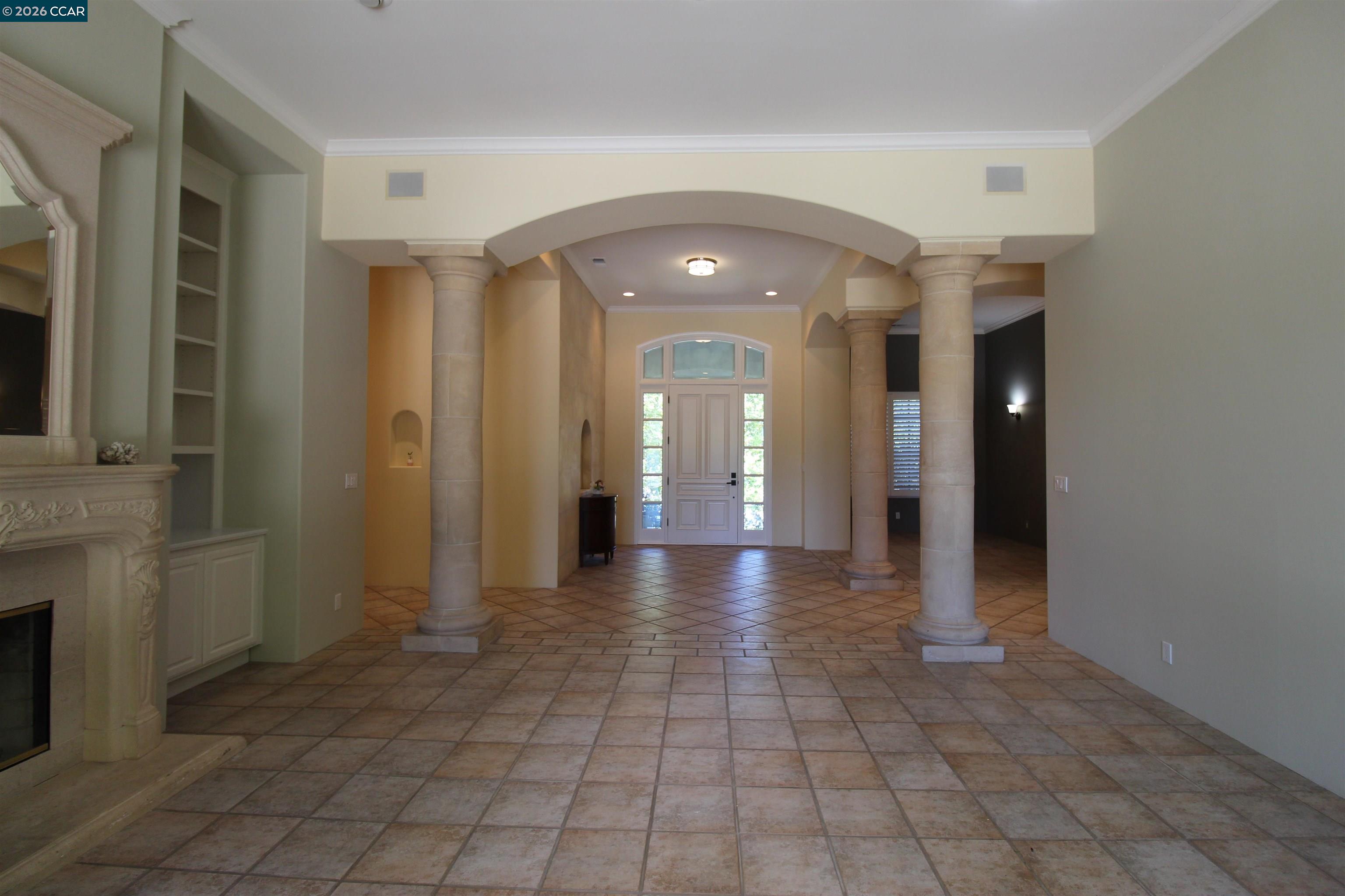 Detail Gallery Image 4 of 29 For 348 Pheasant Run Dr, Danville,  CA 94506 - 4 Beds | 3/1 Baths