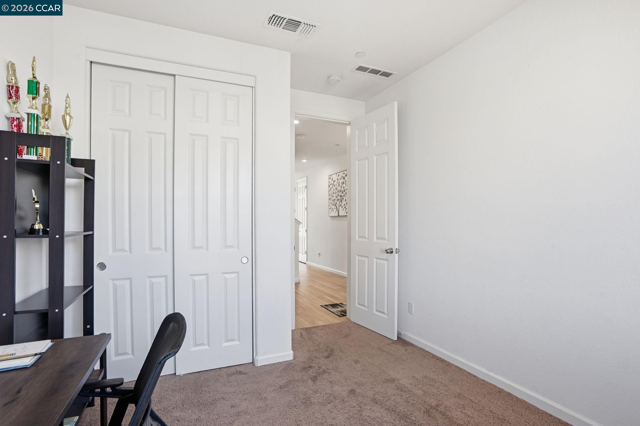 Detail Gallery Image 16 of 46 For 864 Bewick Dr, Lathrop,  CA 95330 - 5 Beds | 3 Baths