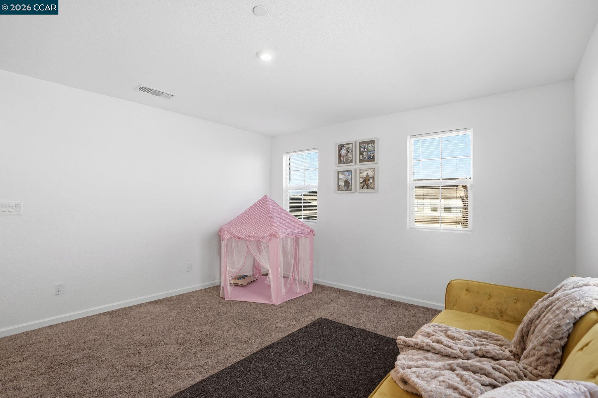 Detail Gallery Image 20 of 46 For 864 Bewick Dr, Lathrop,  CA 95330 - 5 Beds | 3 Baths