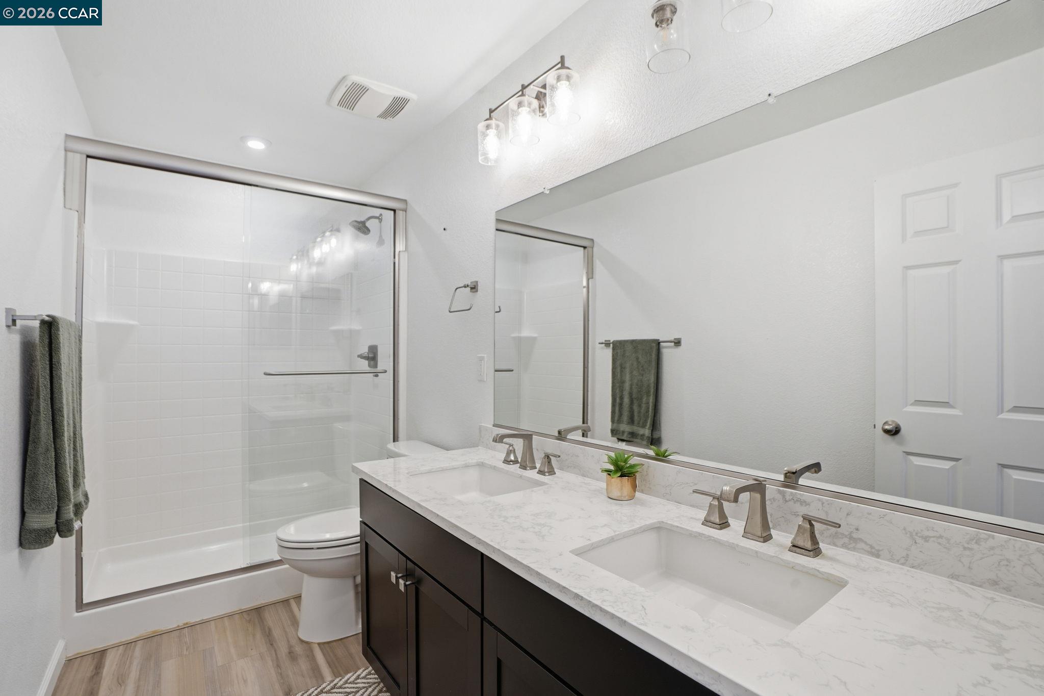 Detail Gallery Image 36 of 46 For 864 Bewick Dr, Lathrop,  CA 95330 - 5 Beds | 3 Baths