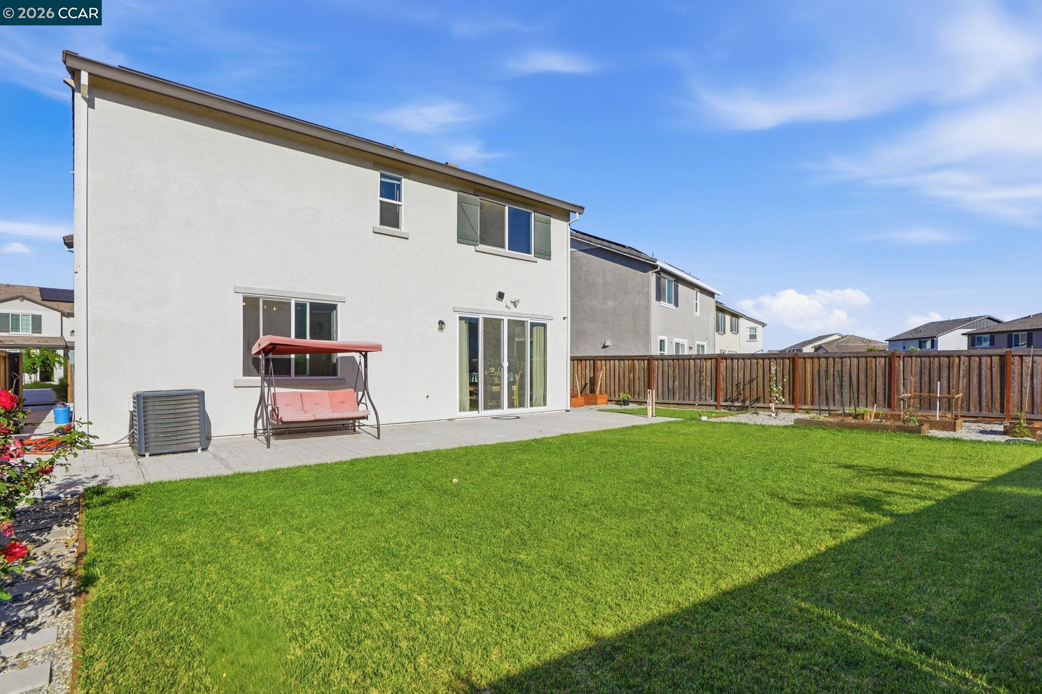 Detail Gallery Image 39 of 46 For 864 Bewick Dr, Lathrop,  CA 95330 - 5 Beds | 3 Baths