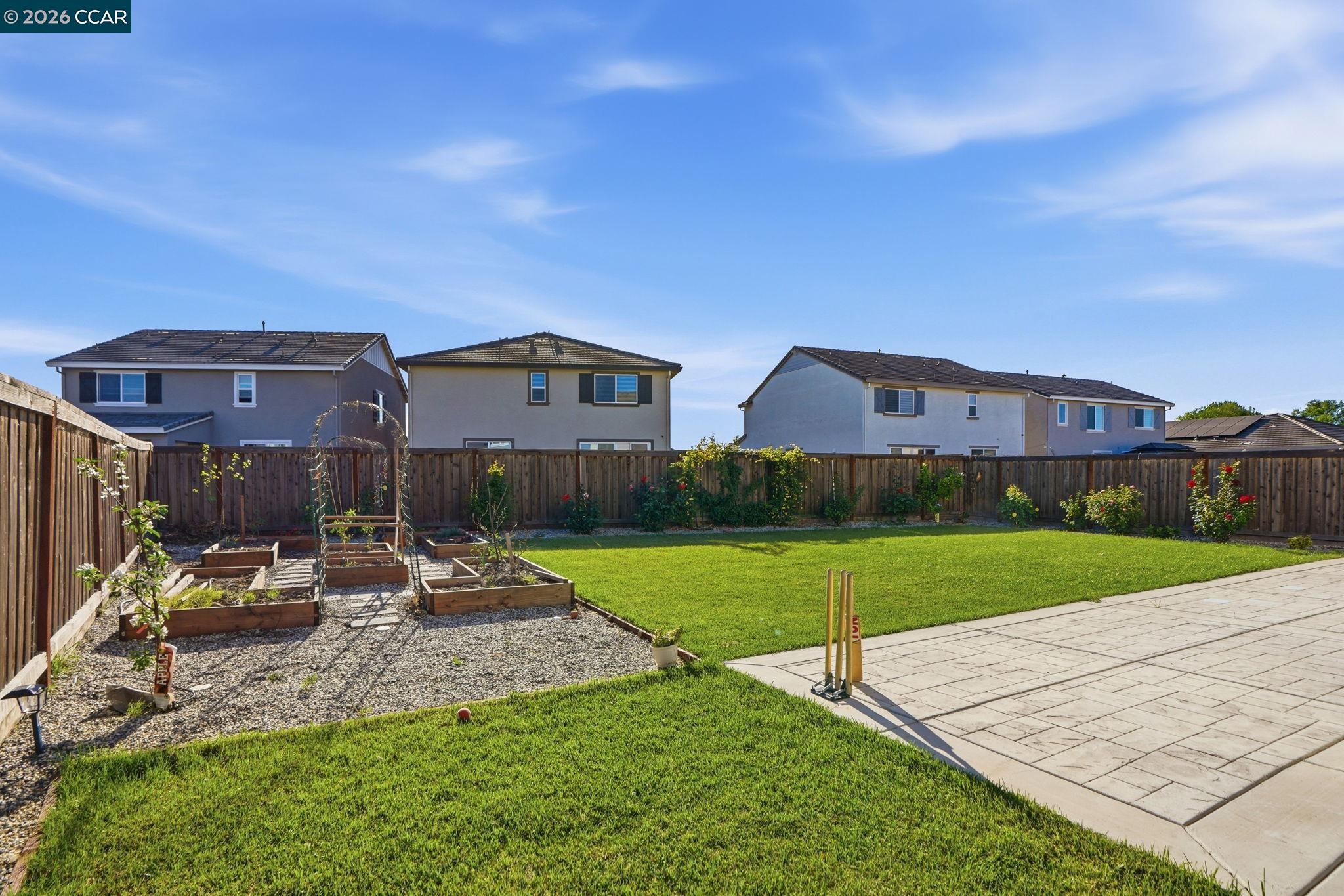 Detail Gallery Image 42 of 46 For 864 Bewick Dr, Lathrop,  CA 95330 - 5 Beds | 3 Baths