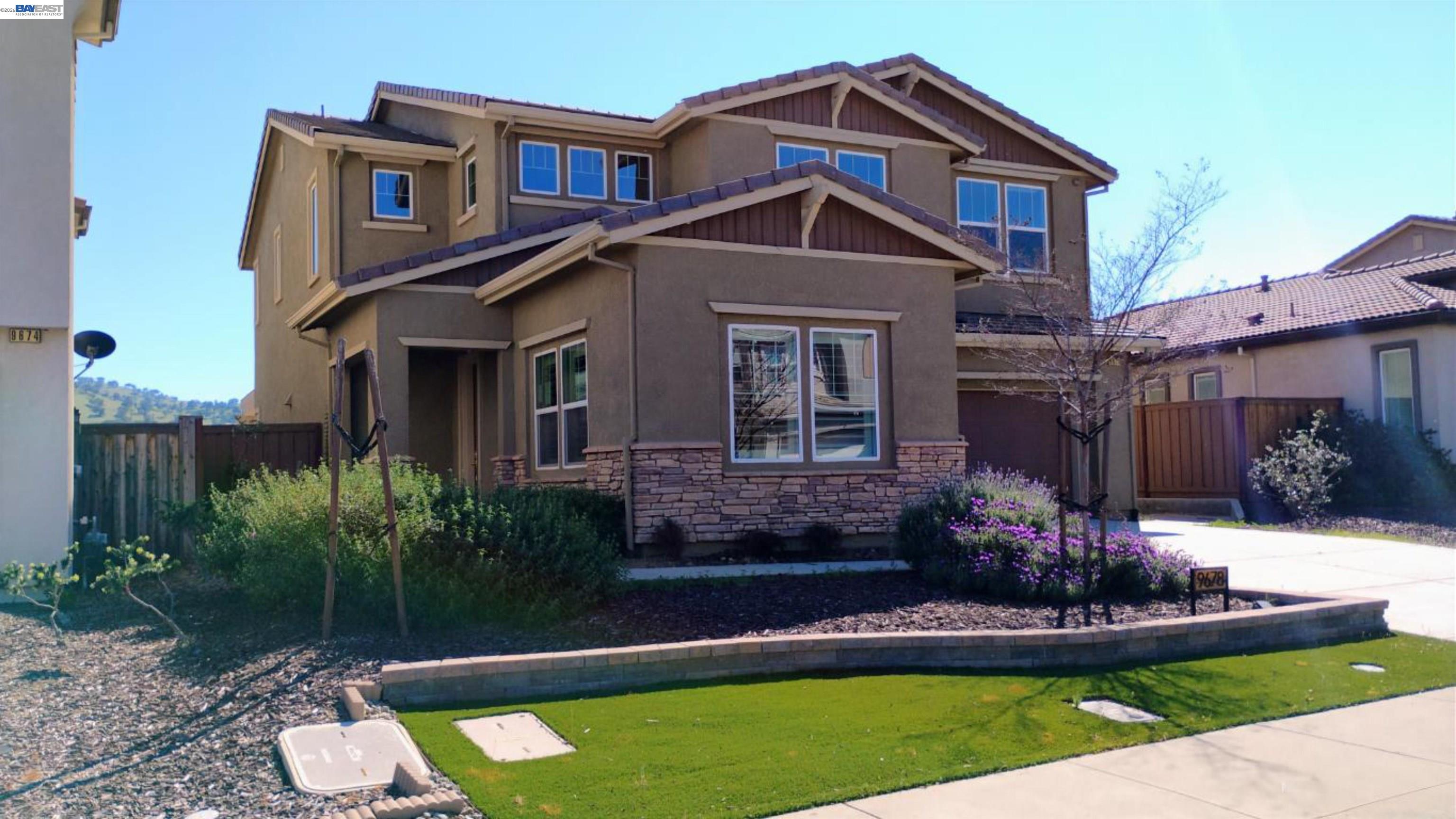 Detail Gallery Image 1 of 15 For 9678 Cabernet Court, Patterson,  CA 95363 - 5 Beds | 3 Baths