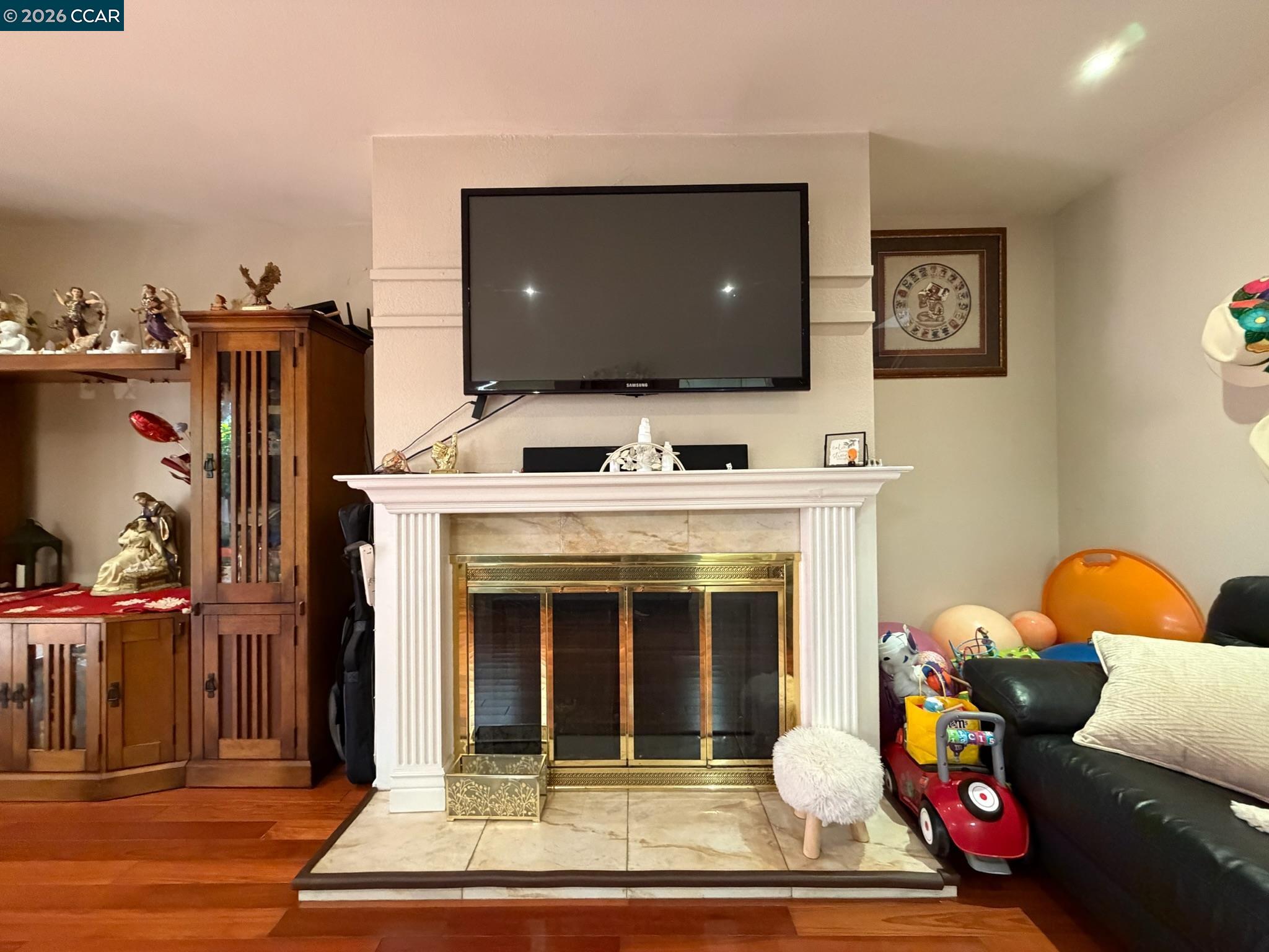 Detail Gallery Image 21 of 43 For 6 Basin Court, Hercules,  CA 94547 - 3 Beds | 2/1 Baths