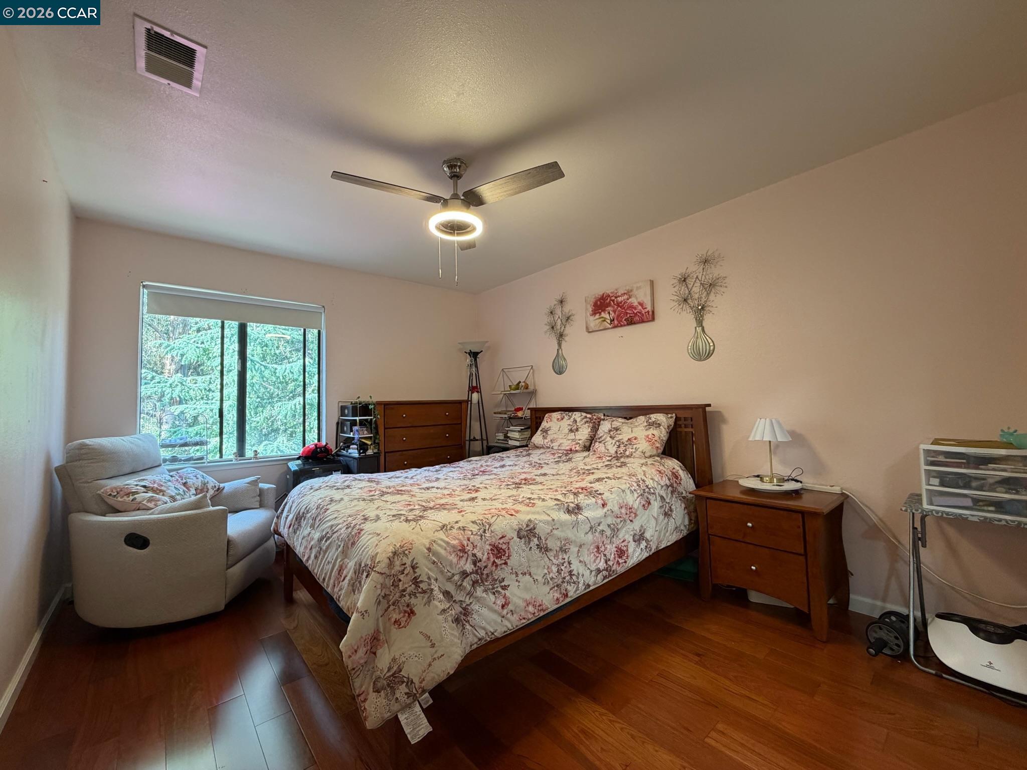 Detail Gallery Image 23 of 43 For 6 Basin Court, Hercules,  CA 94547 - 3 Beds | 2/1 Baths