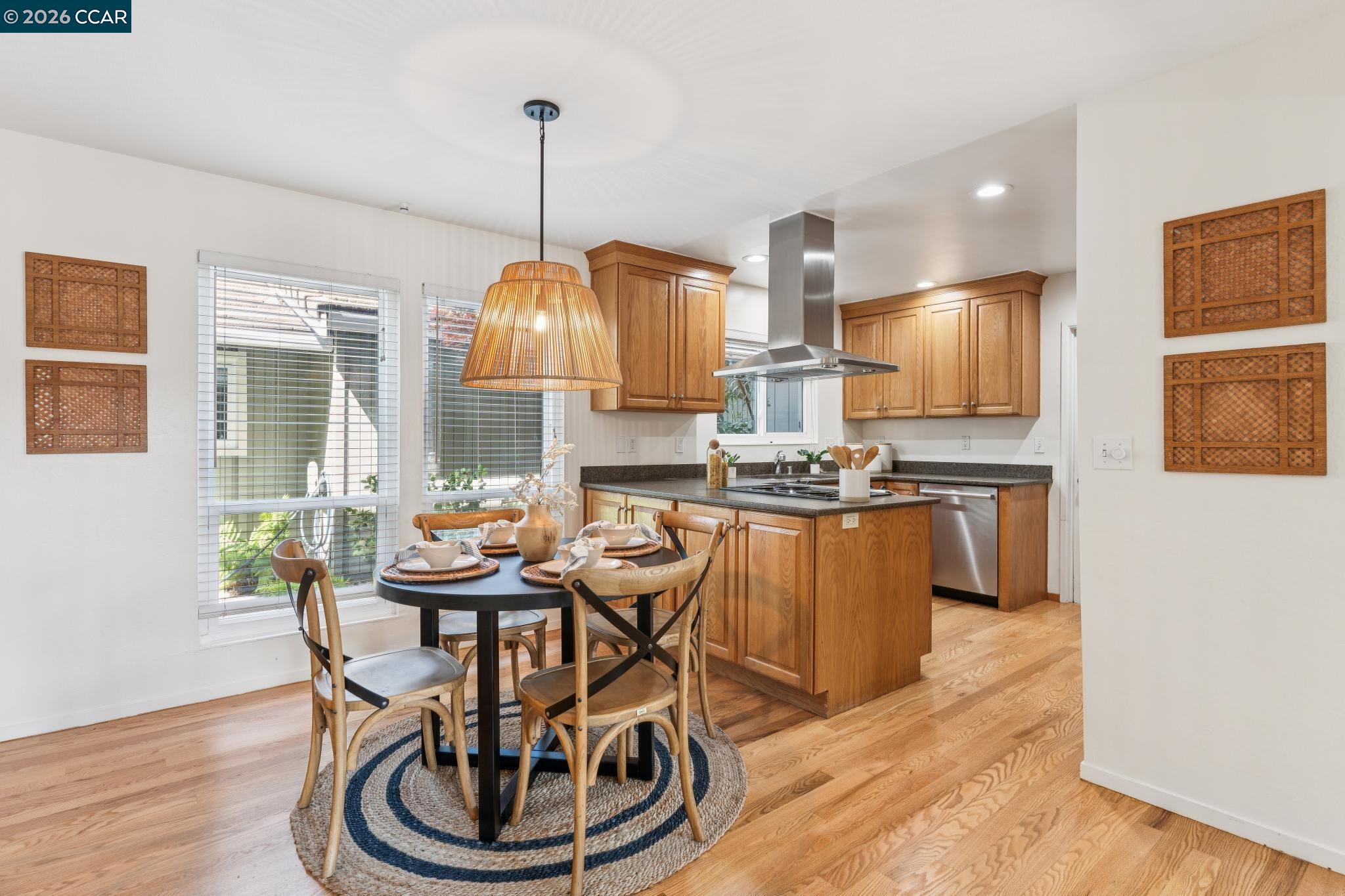 Photo #12: 41128279 Listing: Photo #12