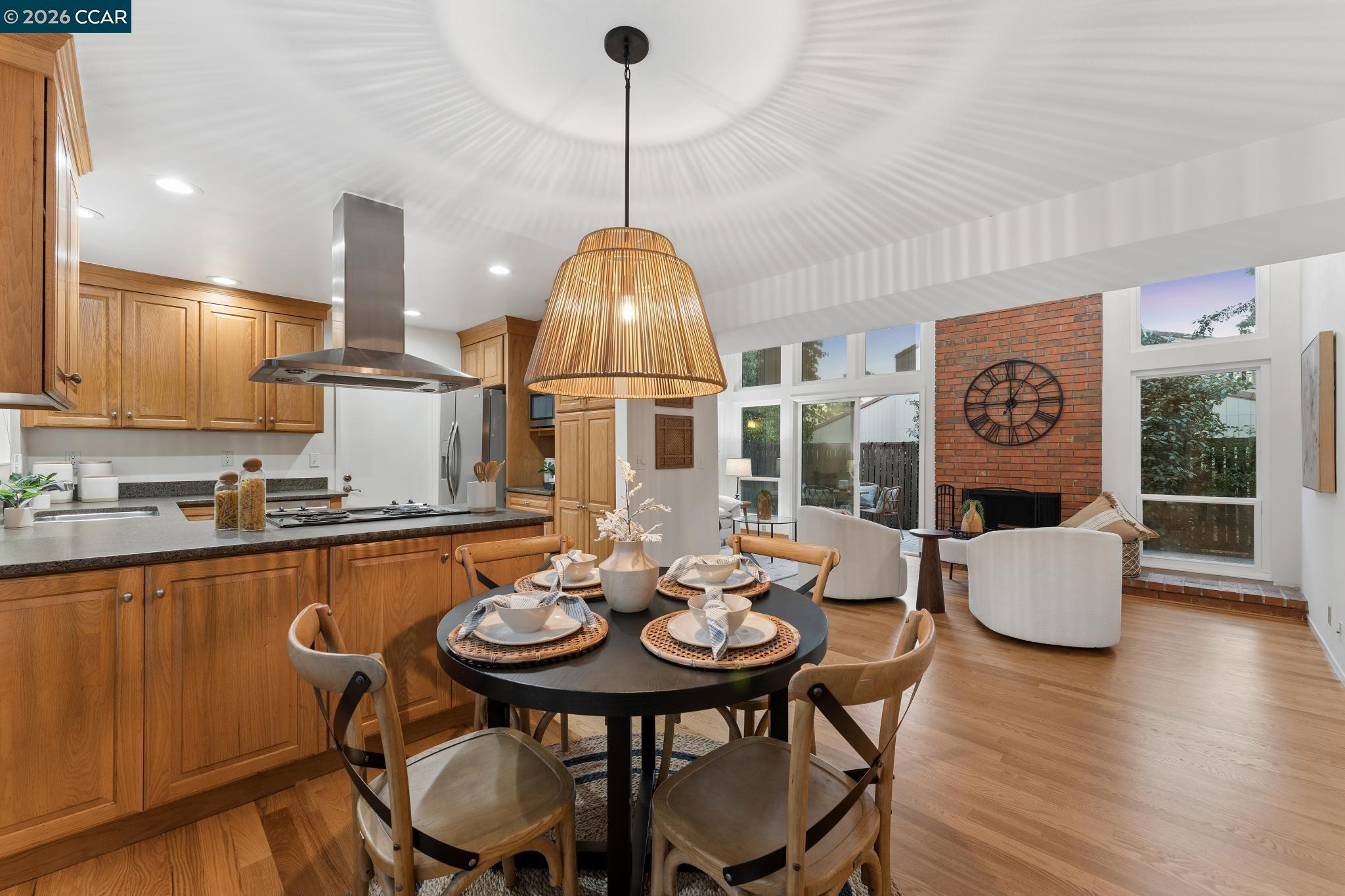 Photo #15: 41128279 Listing: Photo #15