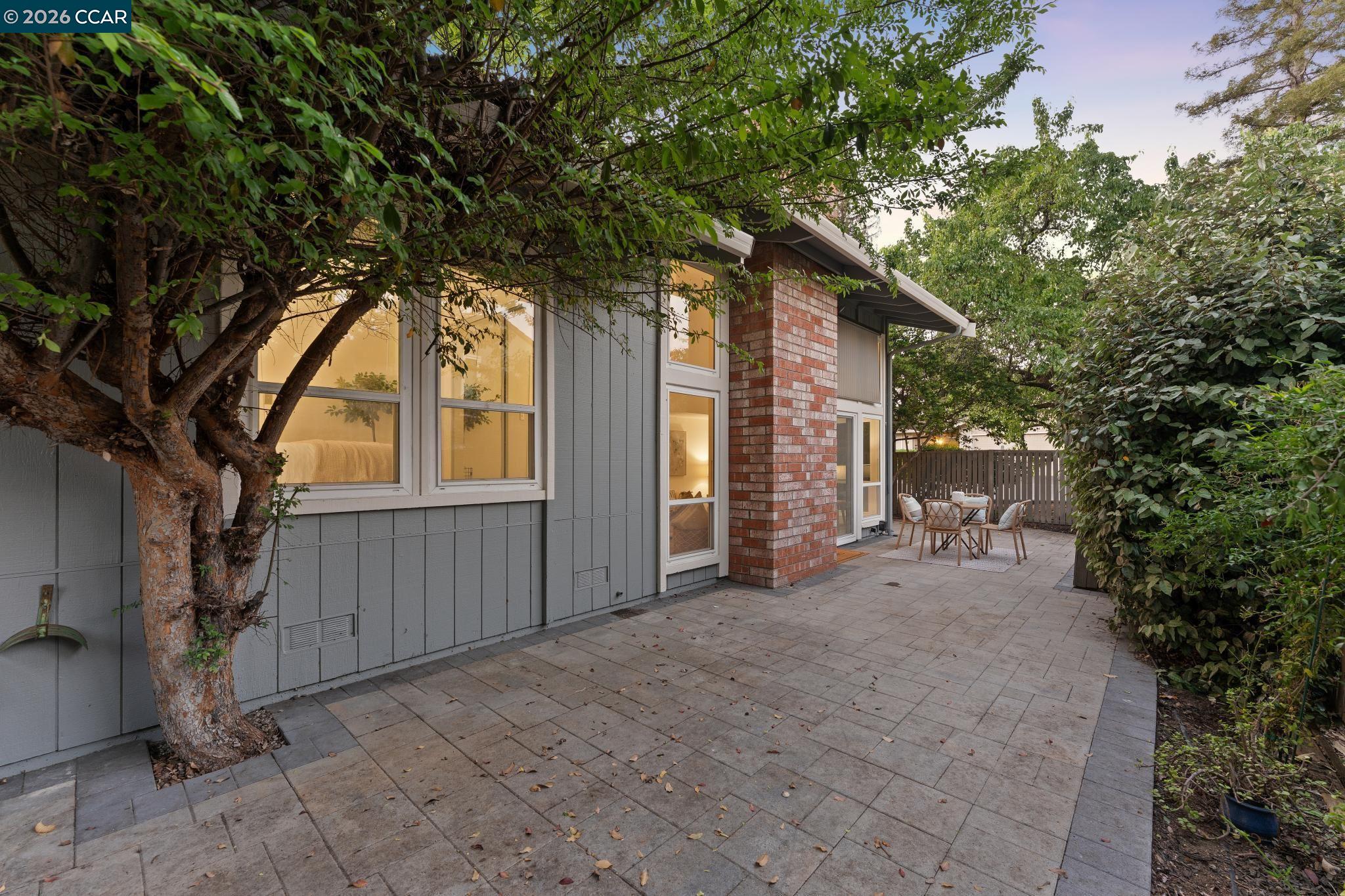 Photo #40: 41128279 Listing: Photo #40