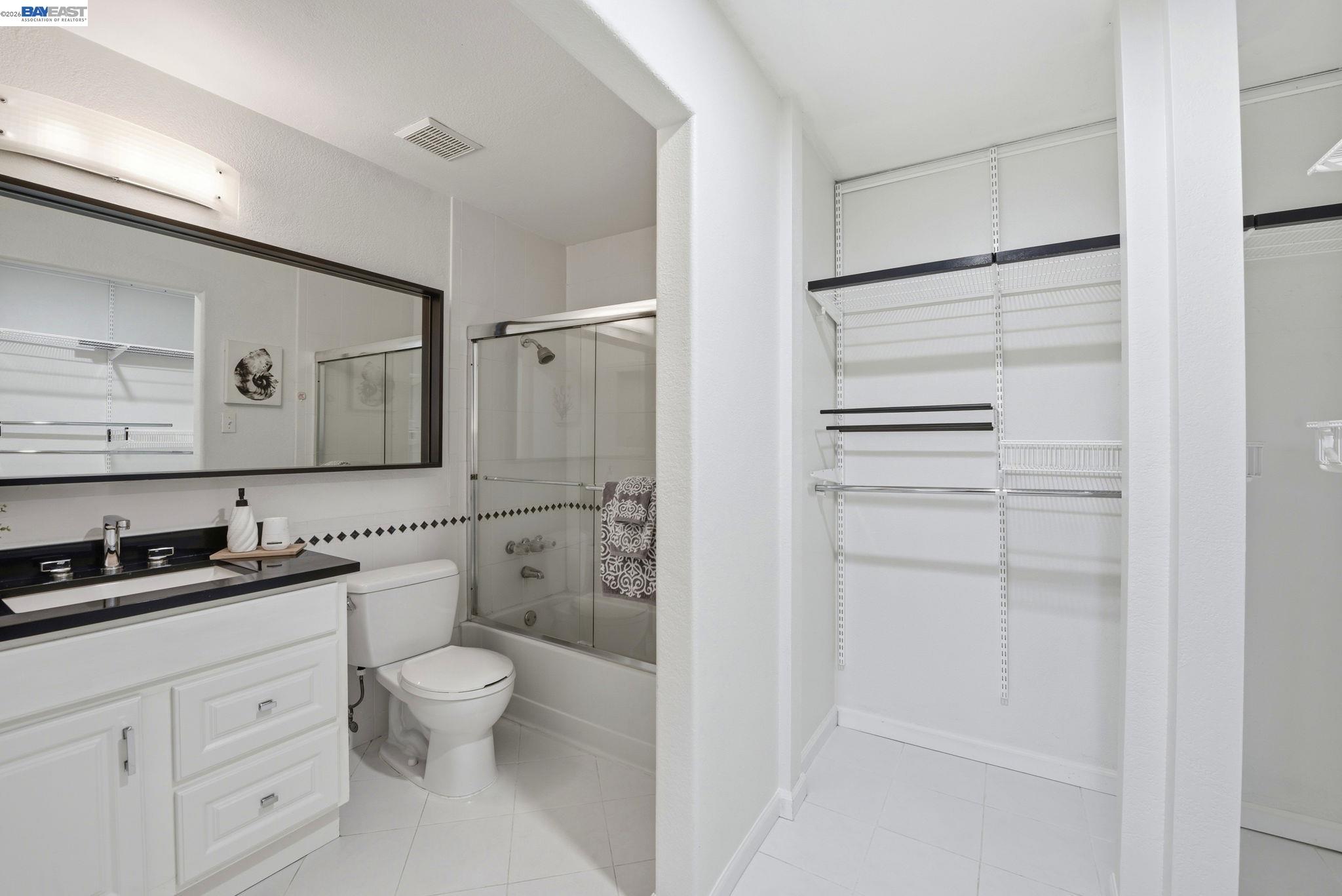 Photo #22: 41128280 Listing: Photo #22