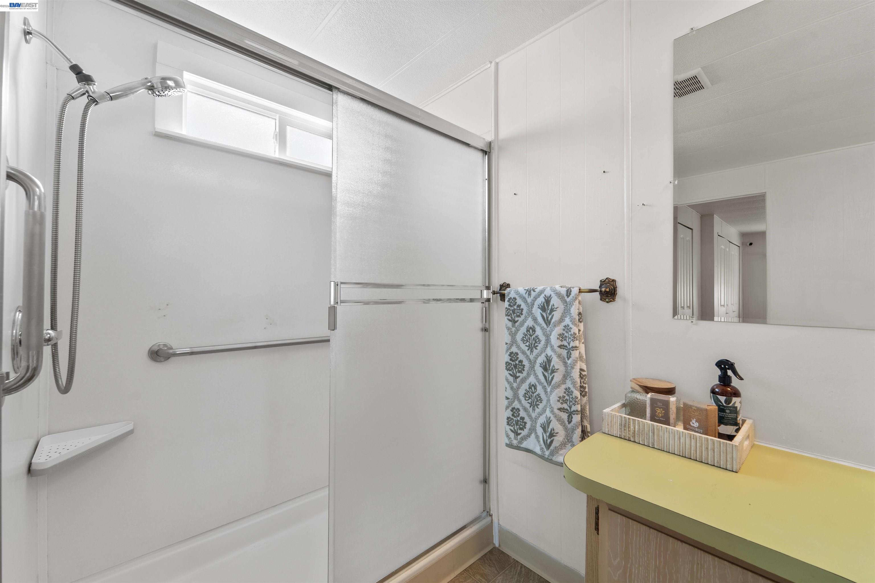 Detail Gallery Image 25 of 35 For 301 Maui Circle, Union City,  CA 94587 - 3 Beds | 2 Baths