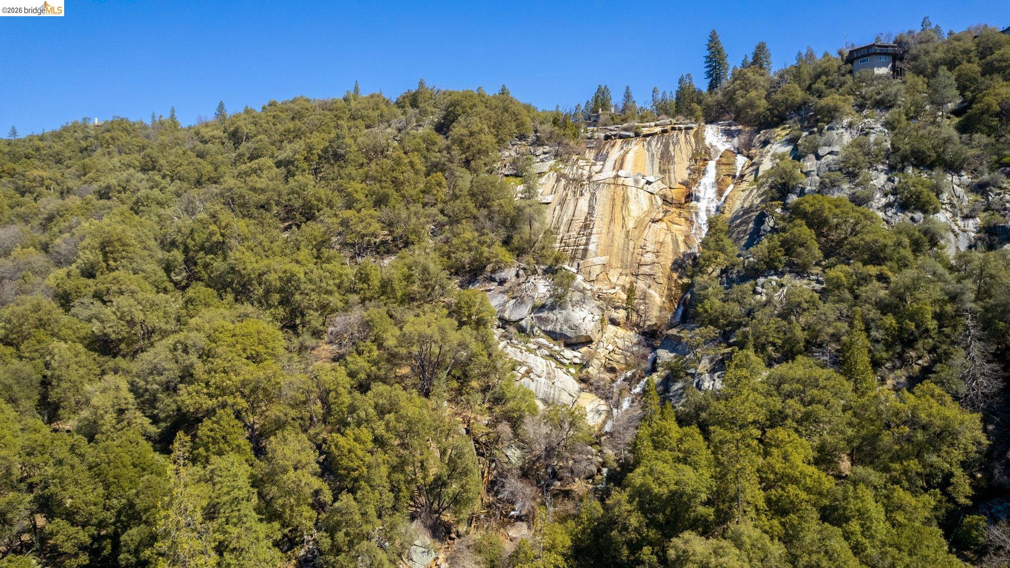 Detail Gallery Image 35 of 36 For 21999 Fallview, Sonora,  CA 95370 - 4 Beds | 3 Baths