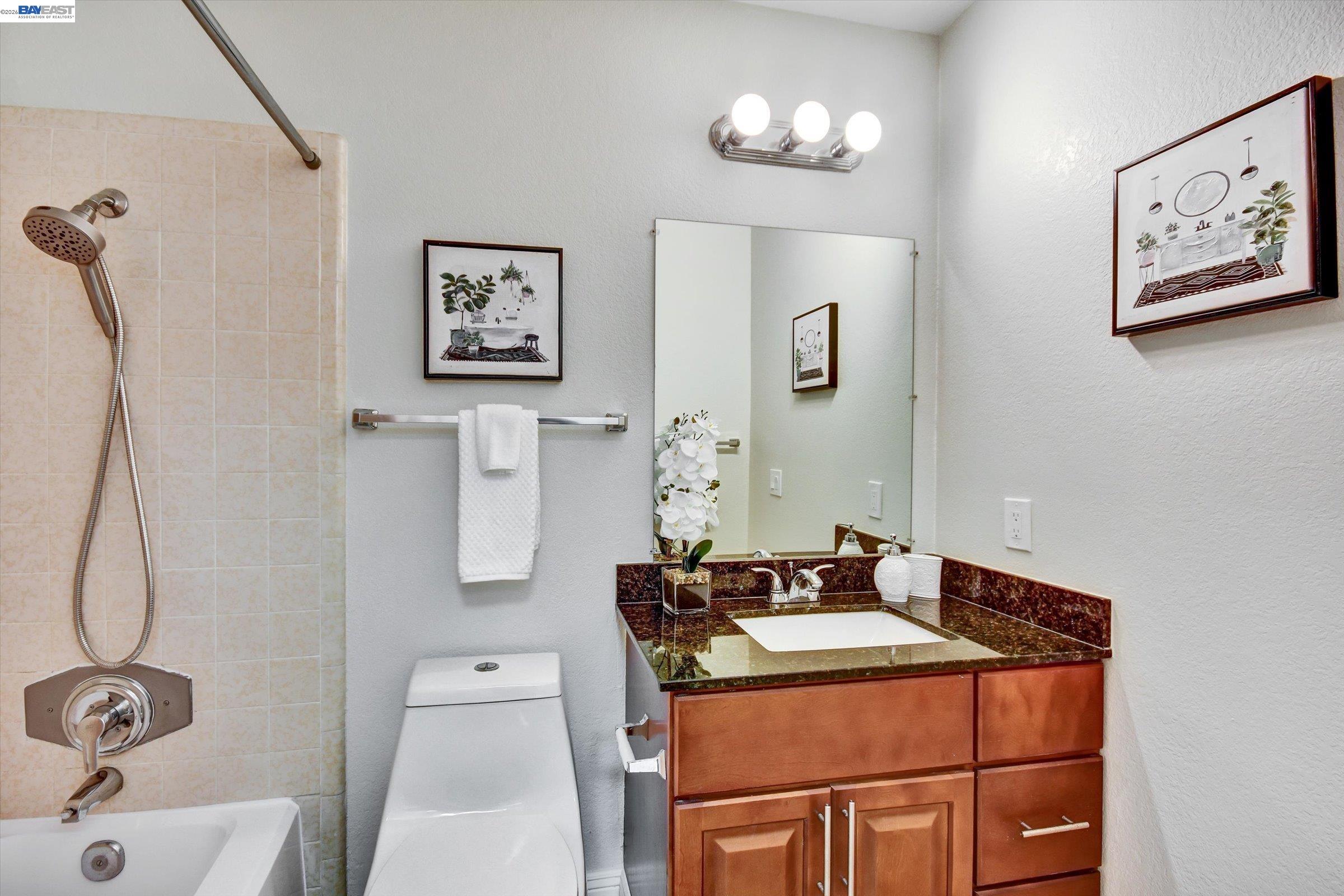 Detail Gallery Image 15 of 22 For 2547 Easton Ln #18,  San Jose,  CA 95133 - 2 Beds | 2 Baths